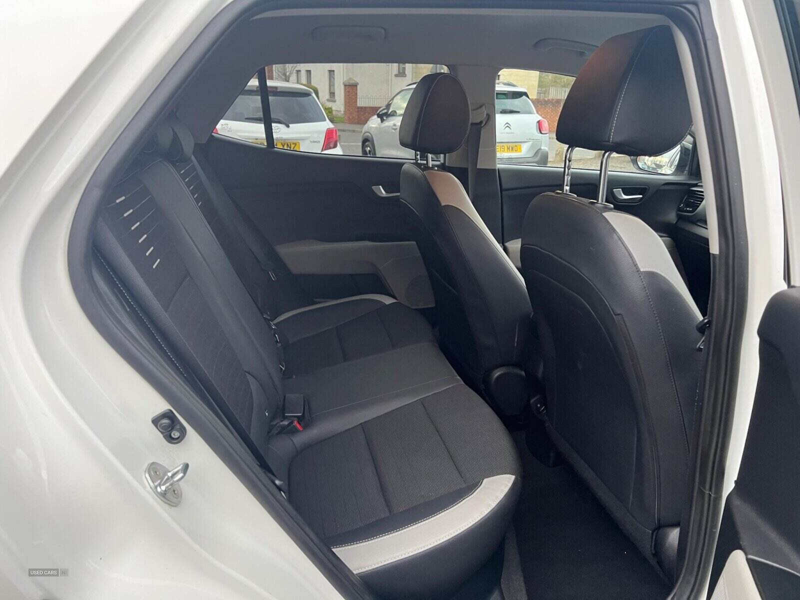 Feb 2021 Kia Stonic 1.0T GDi 48V Connect 5dr DCT
