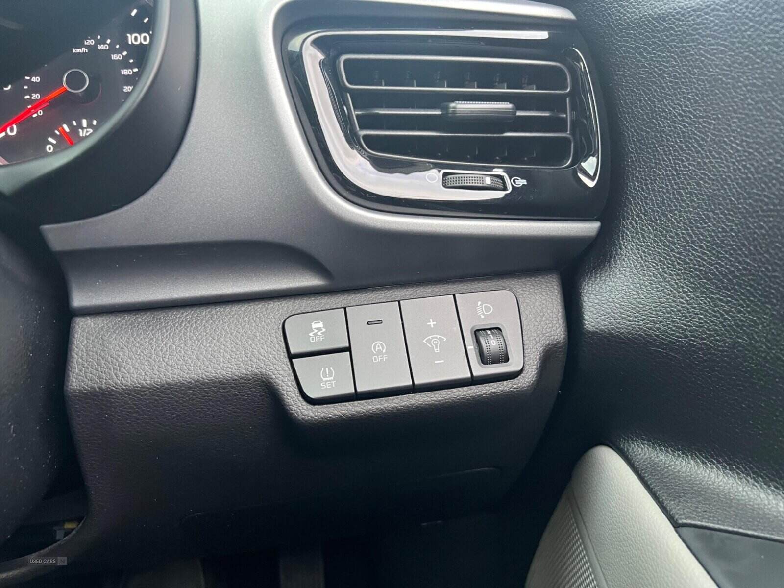 Feb 2021 Kia Stonic 1.0T GDi 48V Connect 5dr DCT