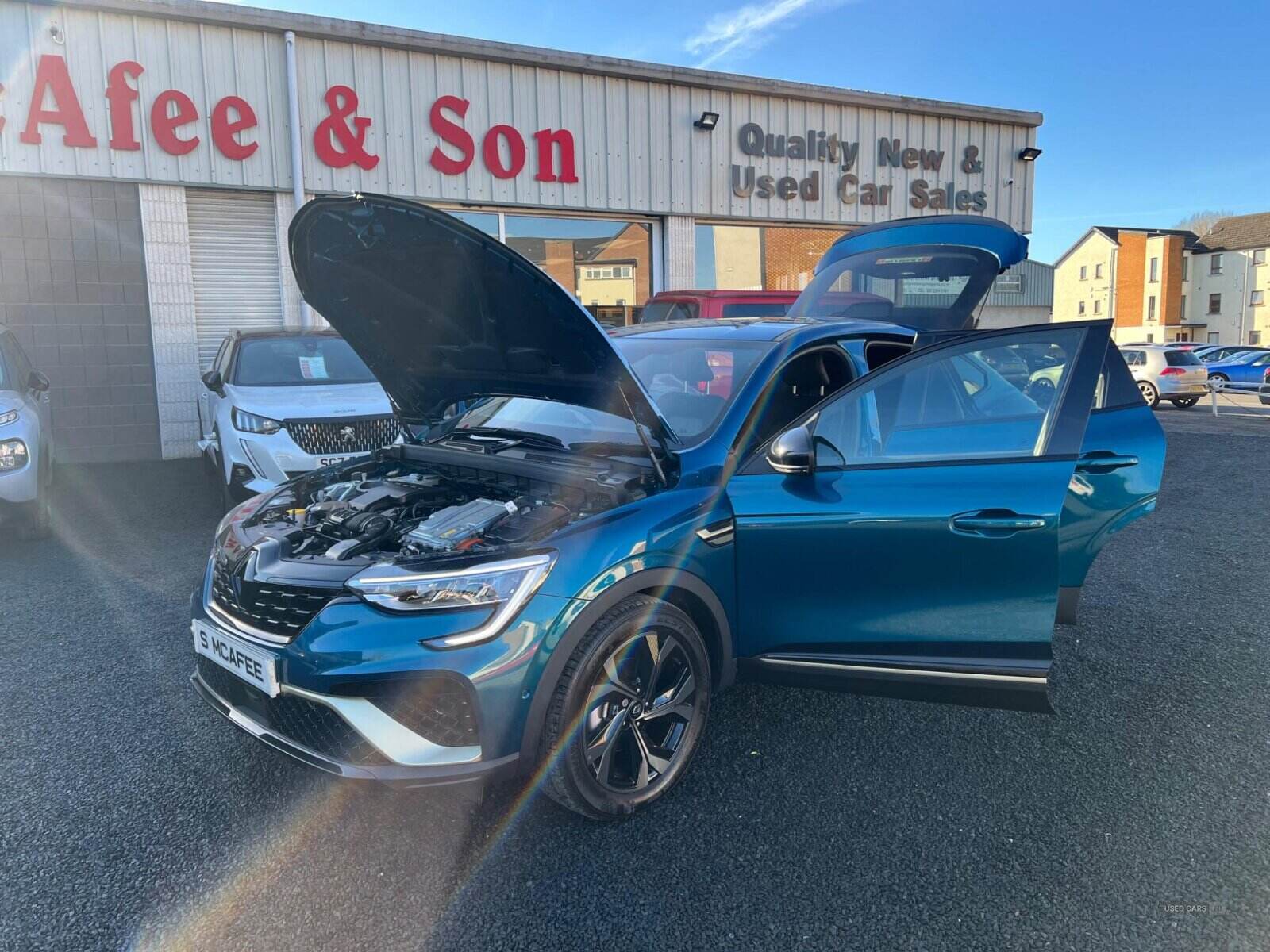 Jan 2023 Renault Arkana 1.6 E-Tech full hybrid 145 Engineered 5dr Auto