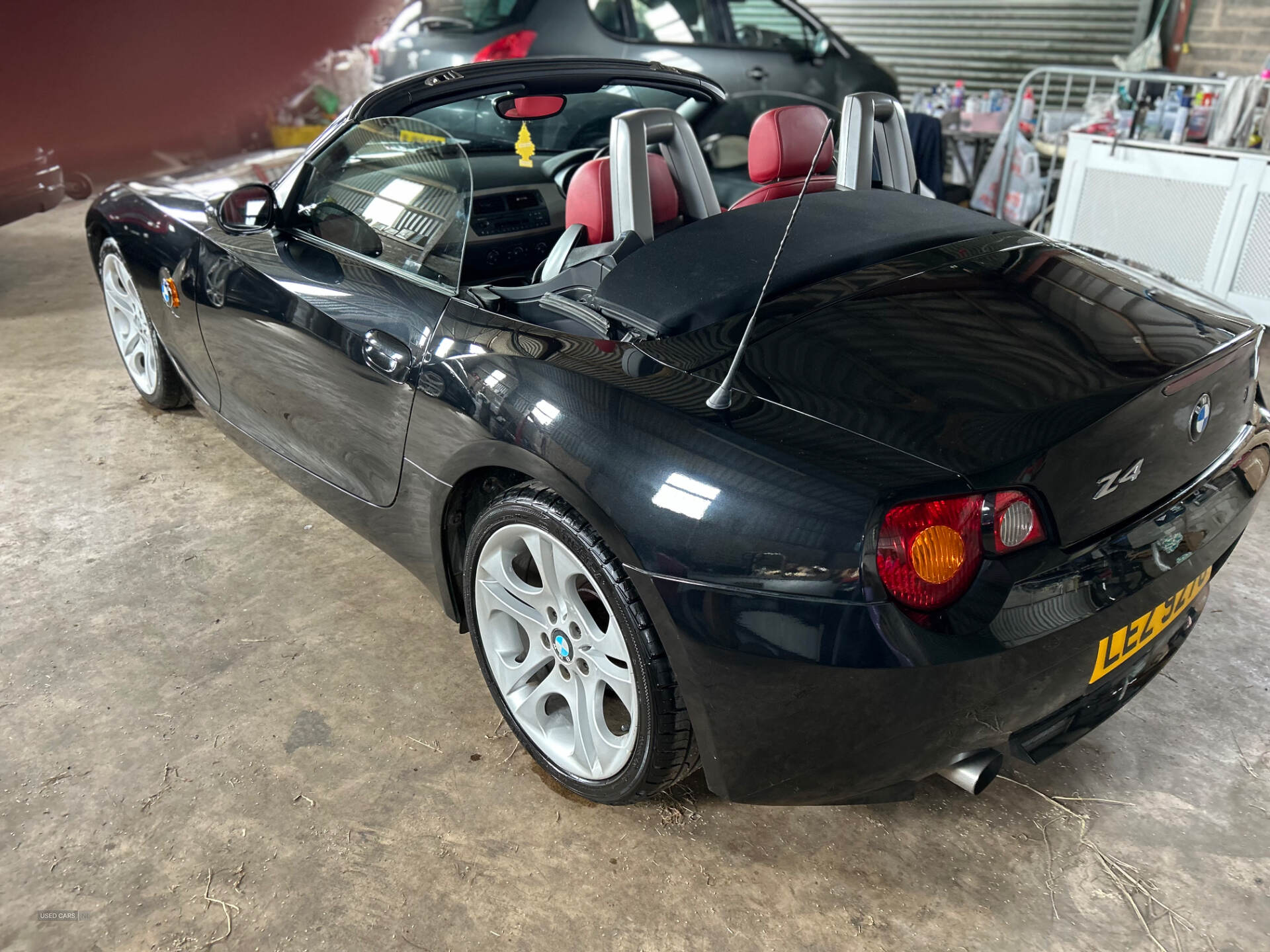 Aug 2005 BMW Z4 2.0i SE 2dr