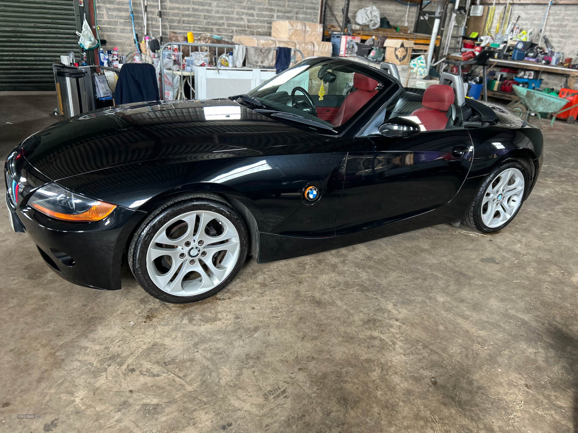 Aug 2005 BMW Z4 2.0i SE 2dr