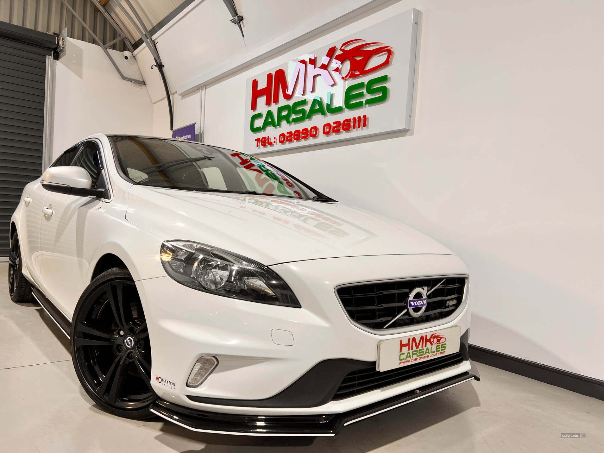 Sep 2015 Volvo V40 D4 [190] R DESIGN 5dr