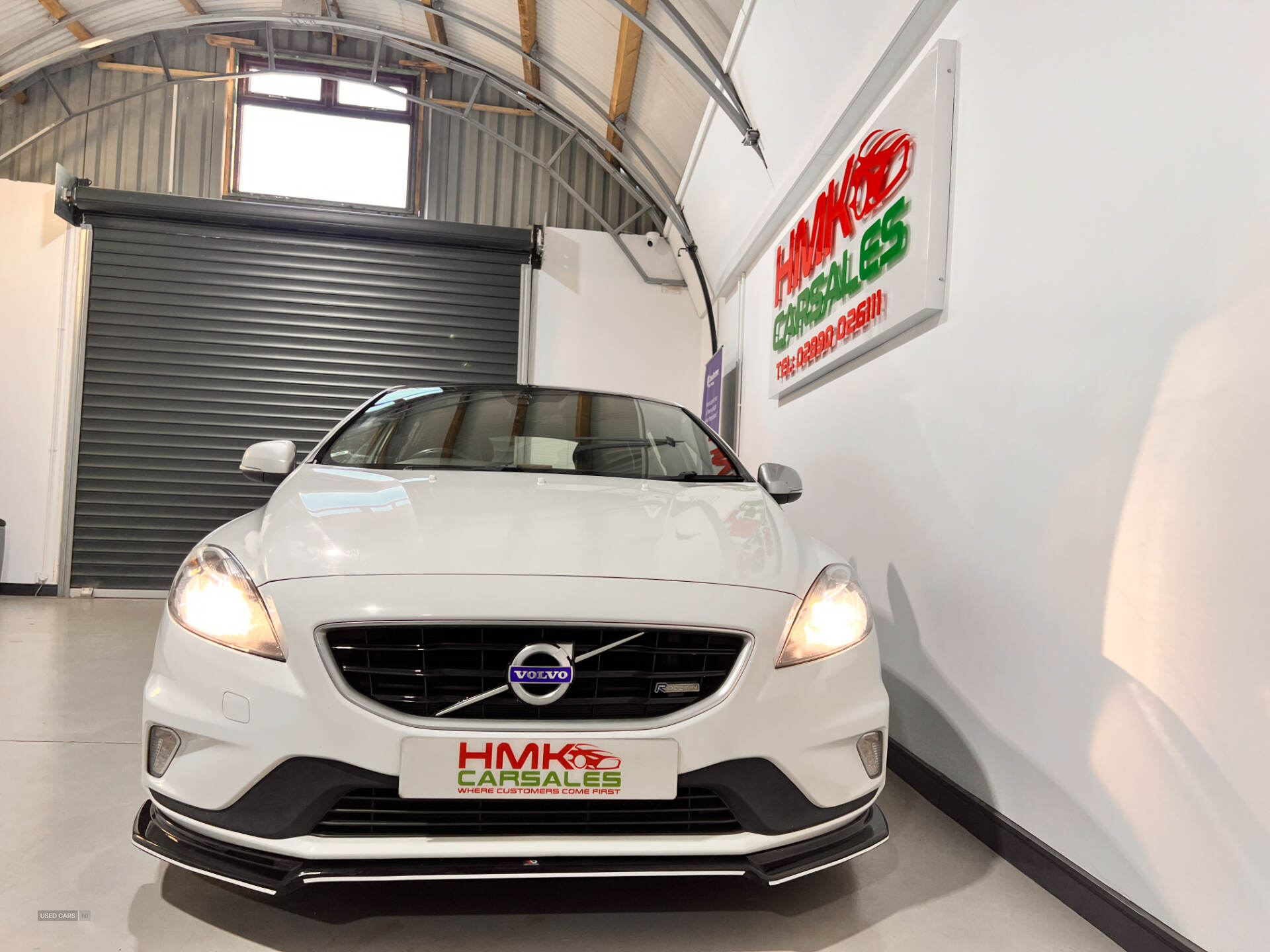 Sep 2015 Volvo V40 D4 [190] R DESIGN 5dr