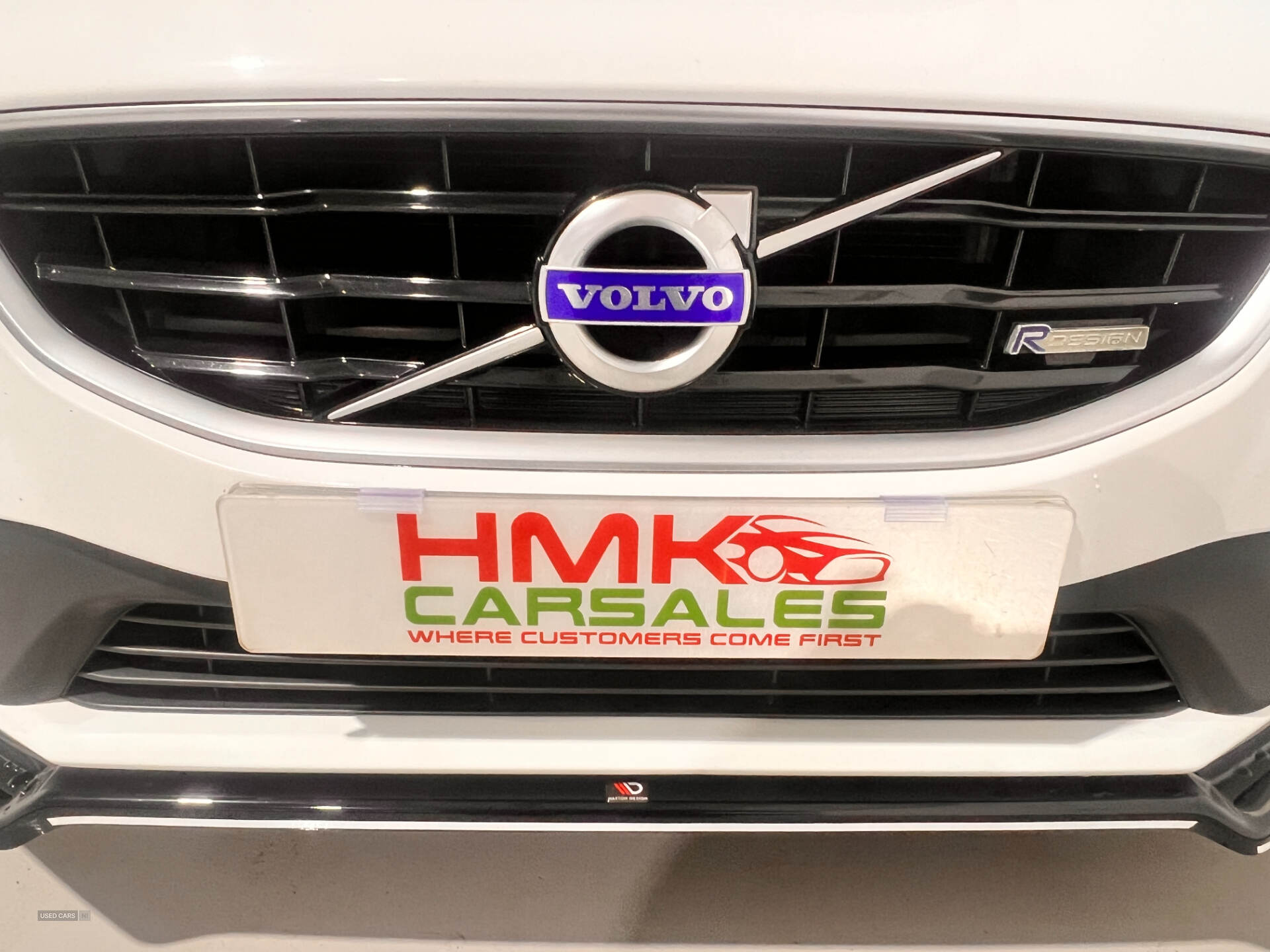 Sep 2015 Volvo V40 D4 [190] R DESIGN 5dr
