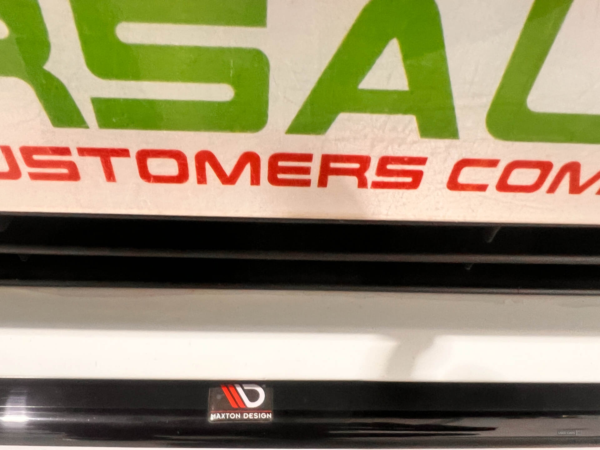 Sep 2015 Volvo V40 D4 [190] R DESIGN 5dr