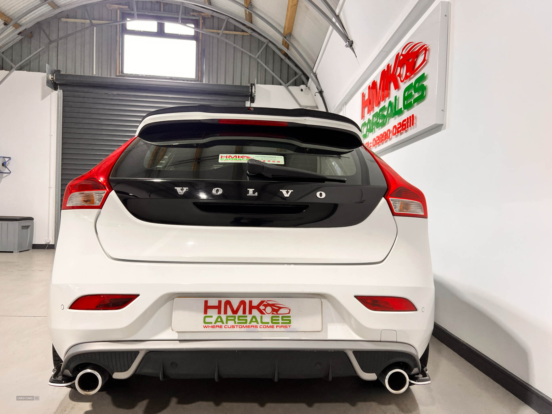 Sep 2015 Volvo V40 D4 [190] R DESIGN 5dr