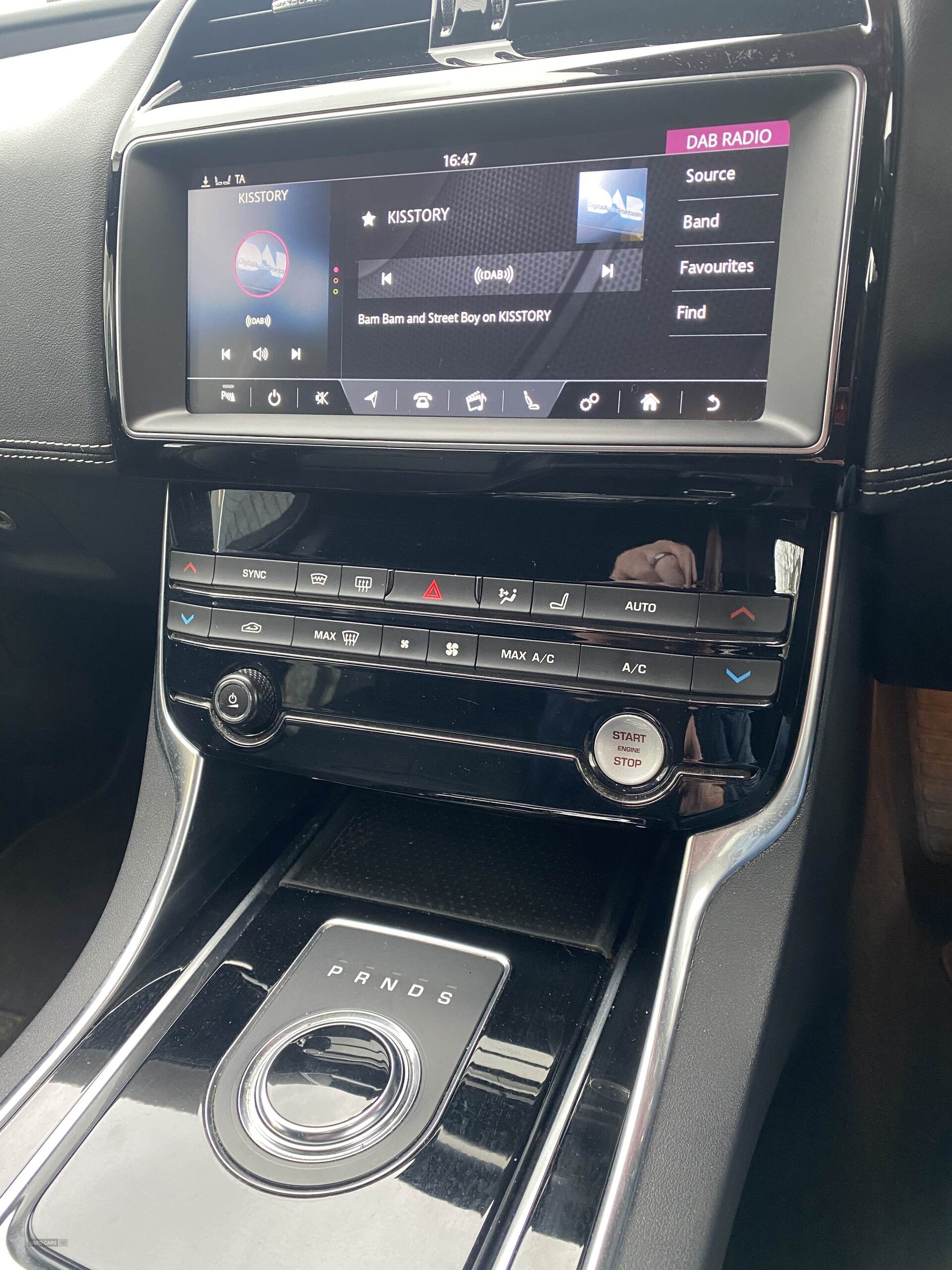 Feb 2019 Jaguar XE 2.0d [180] R-Sport 4dr Auto