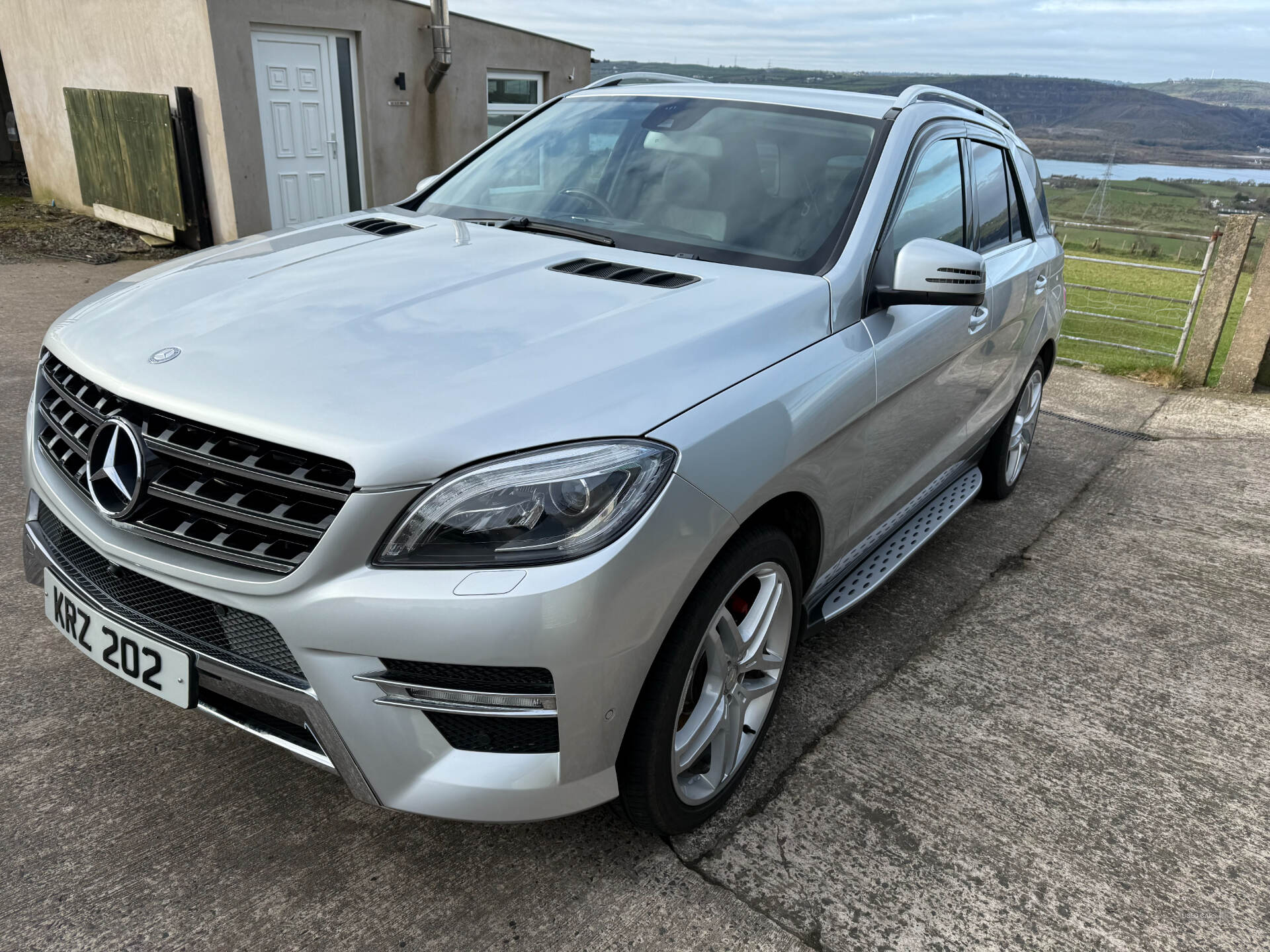 Apr 2012 Mercedes M-Class ML350 CDi BlueTEC Sport 5dr Auto