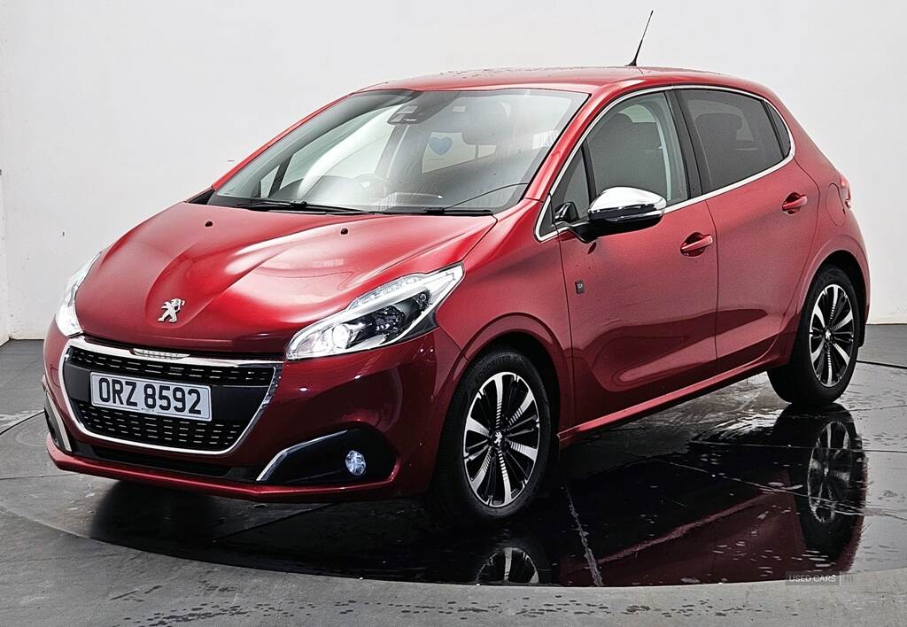 Peugeot 208 HATCHBACK in Antrim