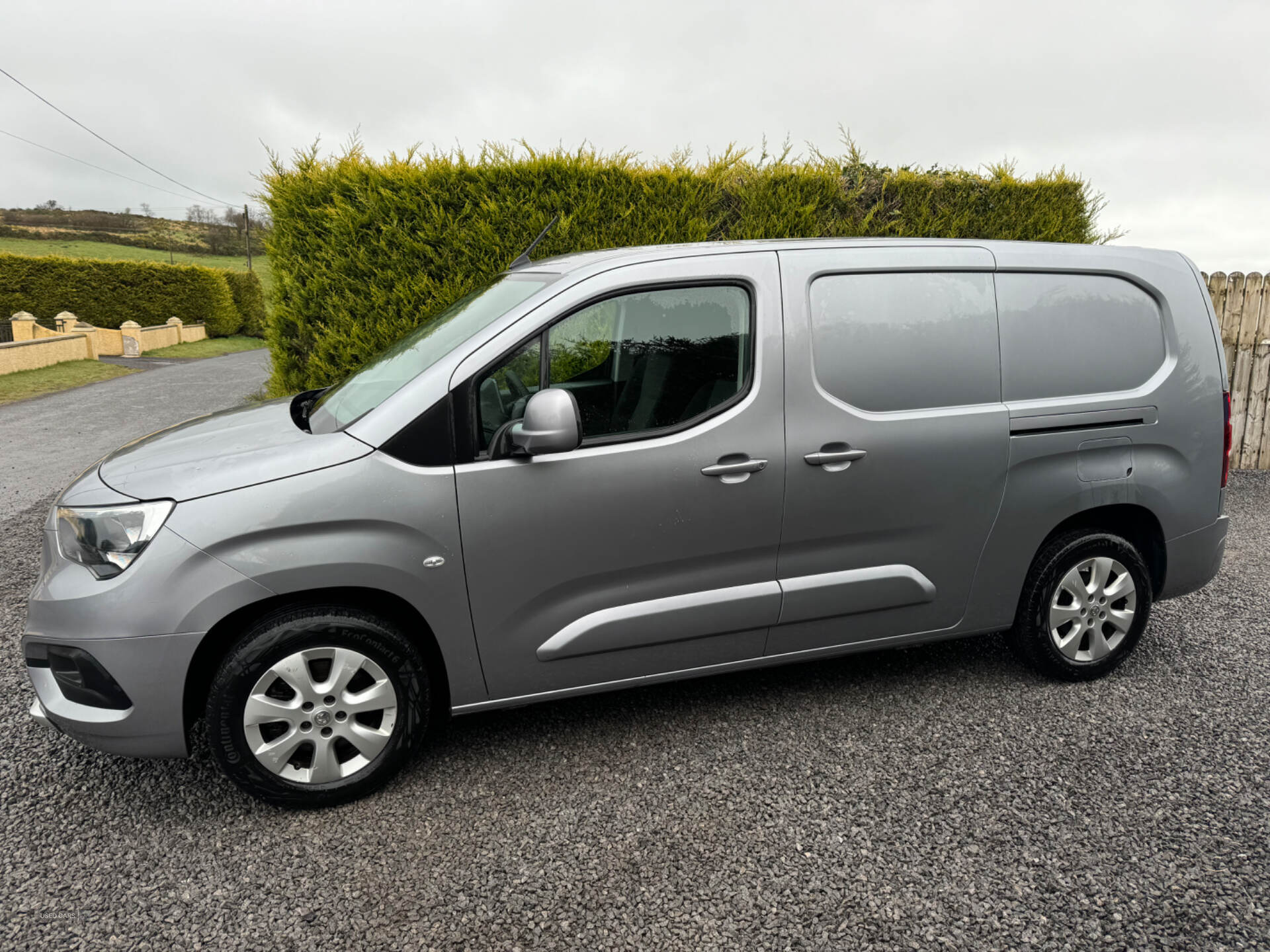 Jan 2020 Vauxhall Combo 2300 1.5 Turbo D 100ps H1 LE NAV Van