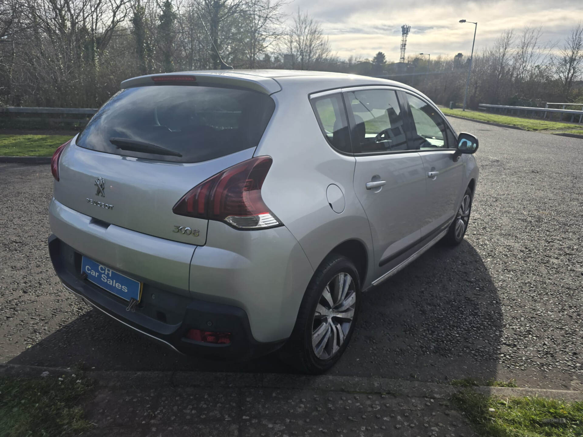 Feb 2015 Peugeot 3008 1.6 HDi Active 5dr