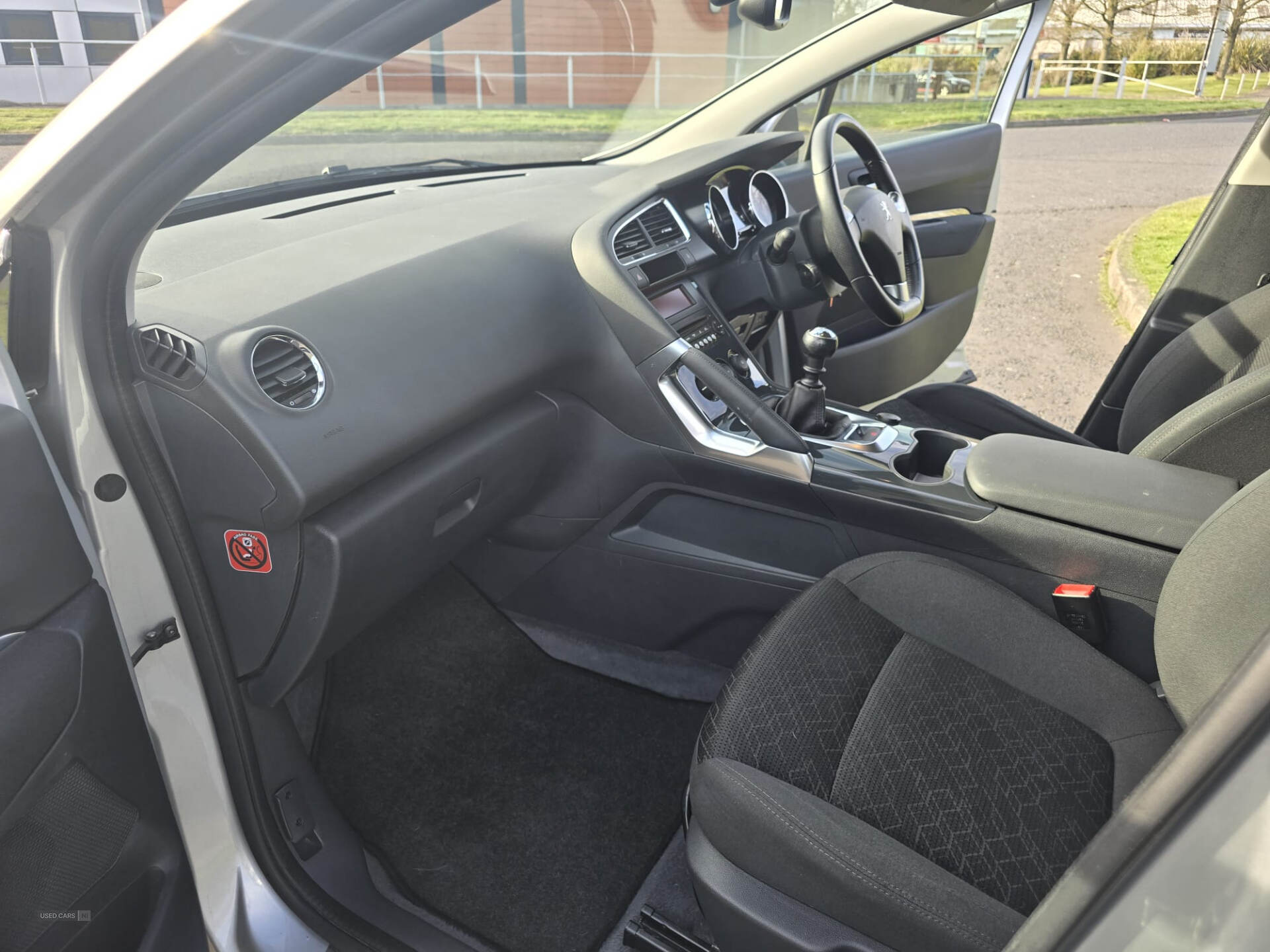 Feb 2015 Peugeot 3008 1.6 HDi Active 5dr
