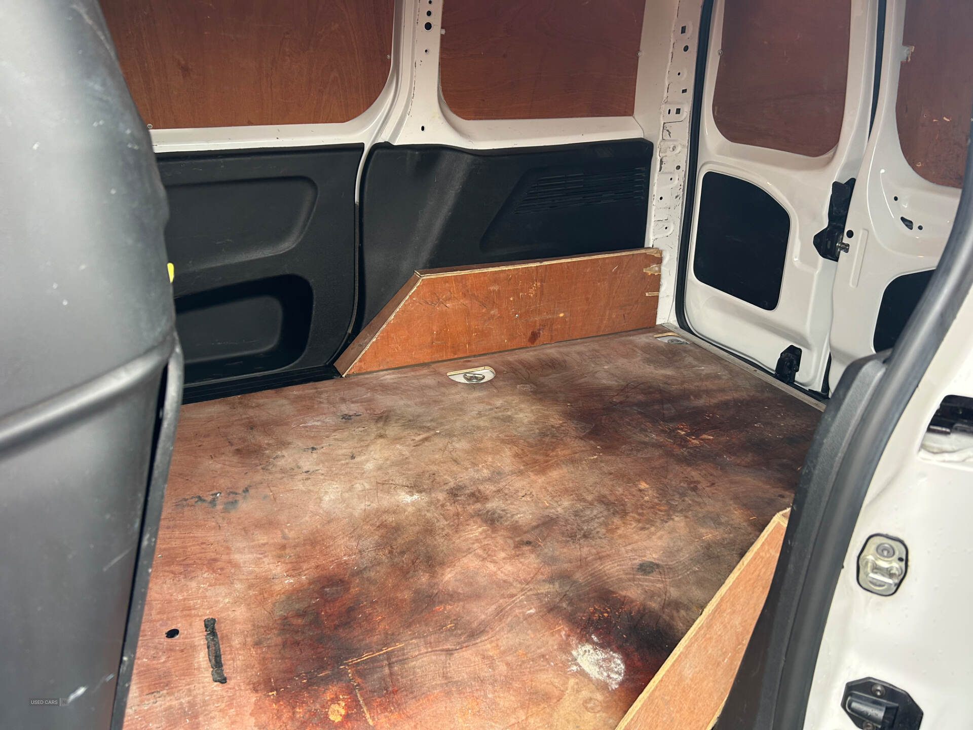 Jan 2022 Vauxhall Combo 2300 1.5 Turbo D 100ps H1 Sportive Van