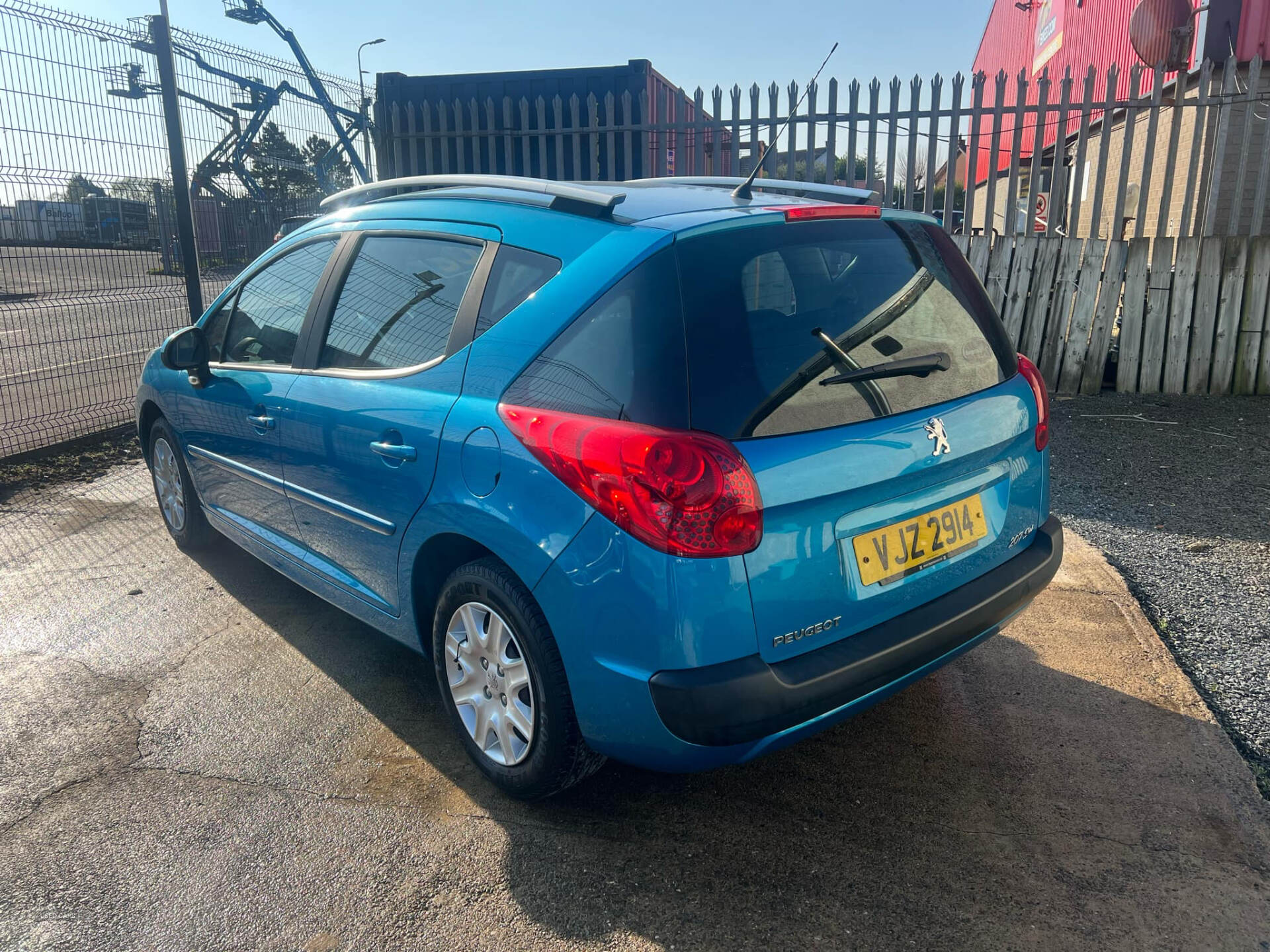 Sep 2013 Peugeot 207 1.6 HDi 92 Active 5dr