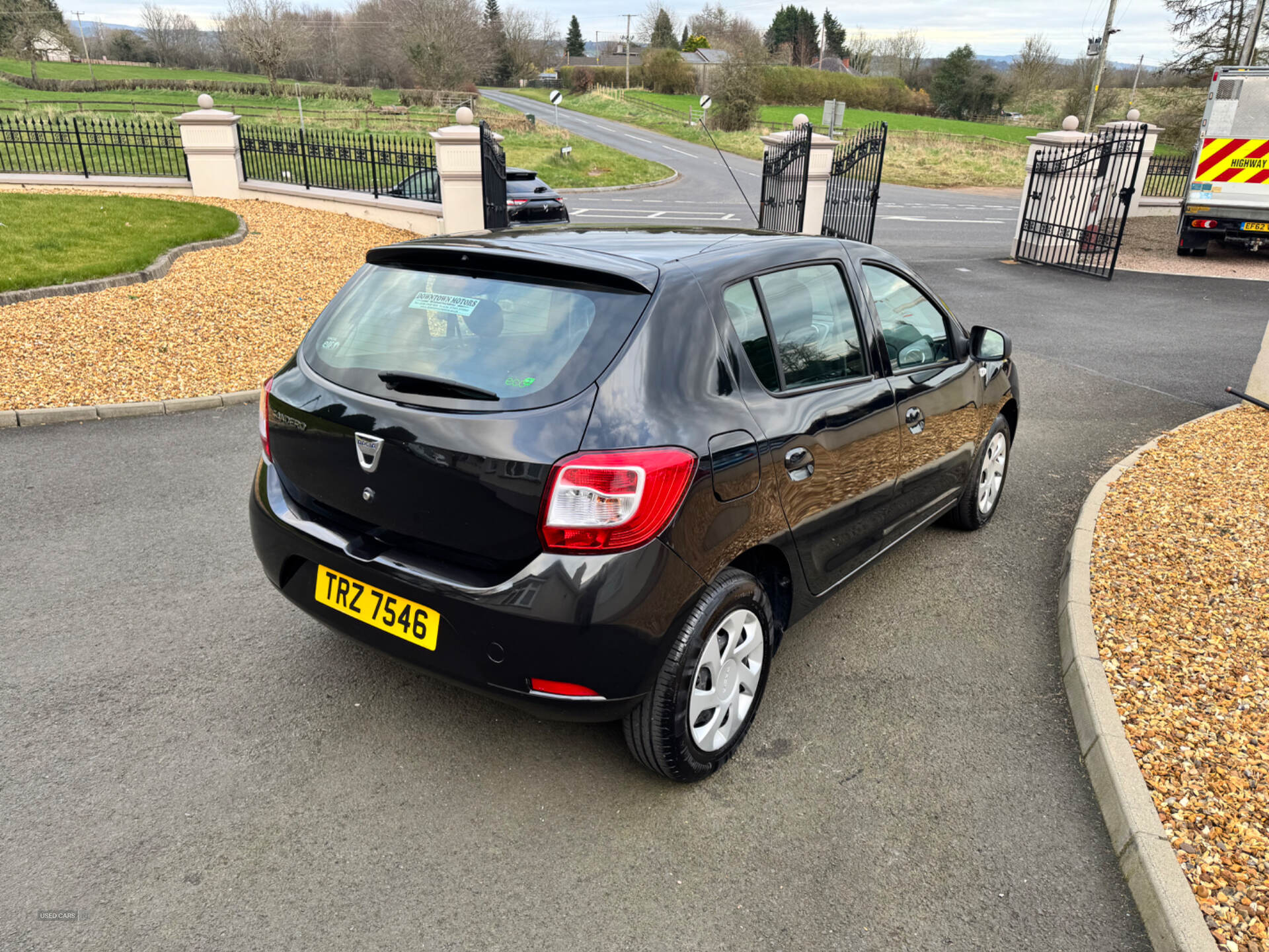Jun 2022 Dacia  