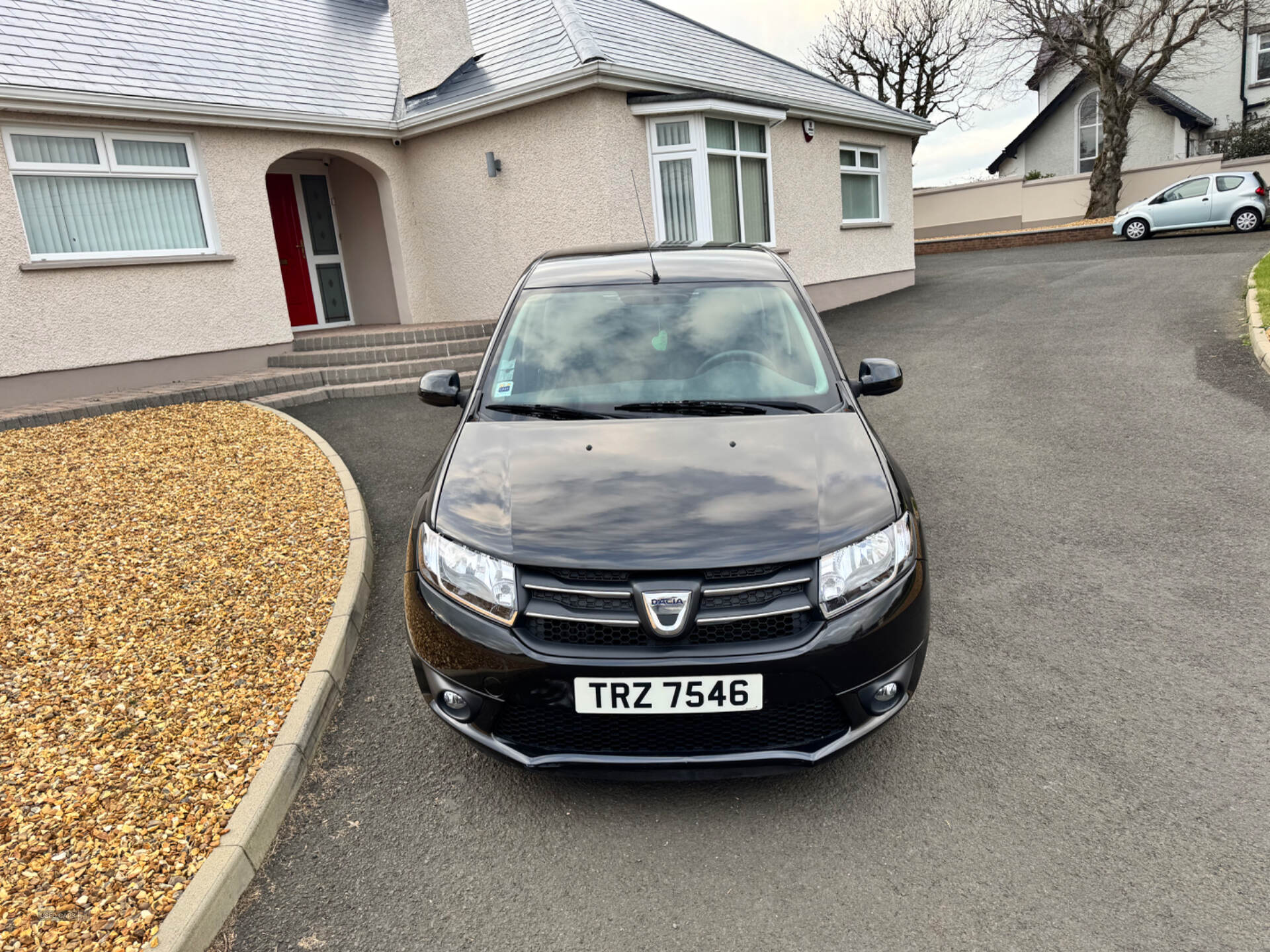 Jun 2022 Dacia  
