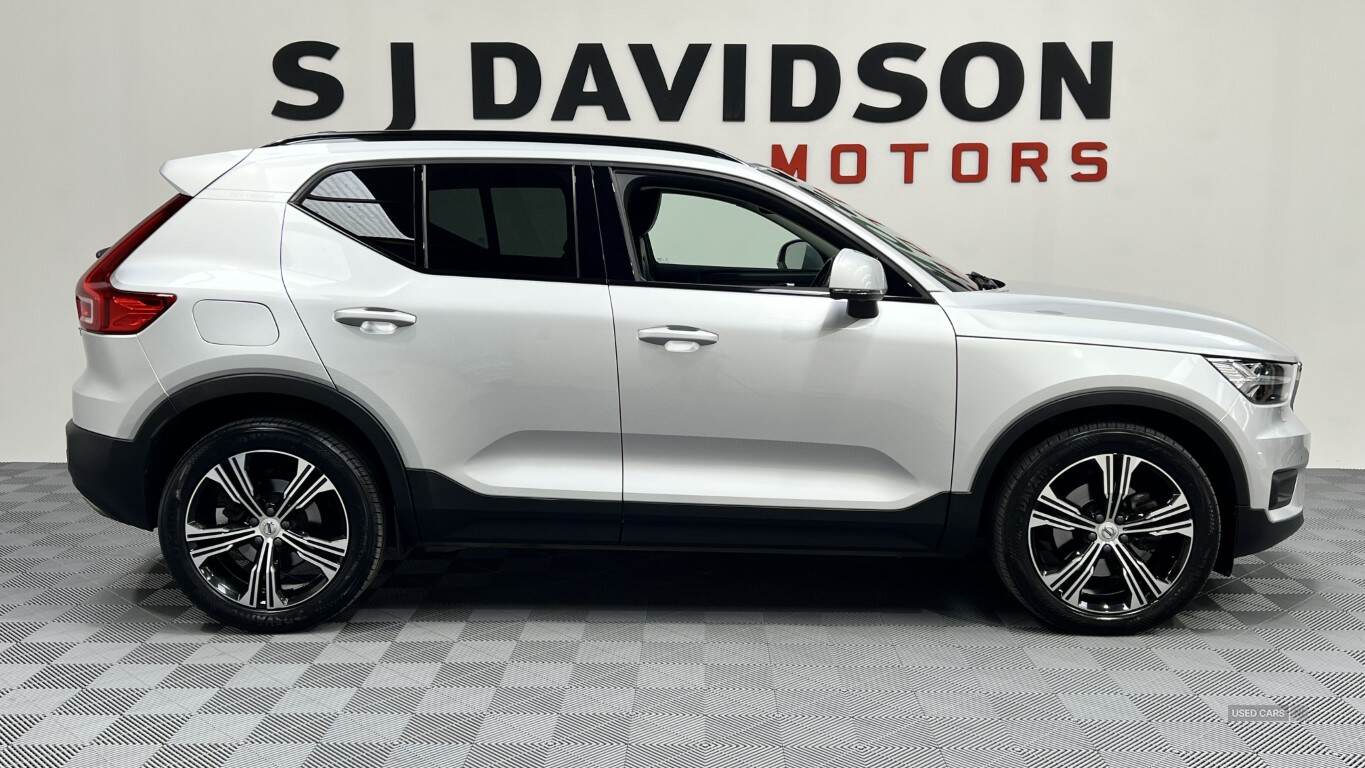 Jan 2019 Volvo XC40 2.0 T5 Inscription Pro 5dr AWD Geartronic