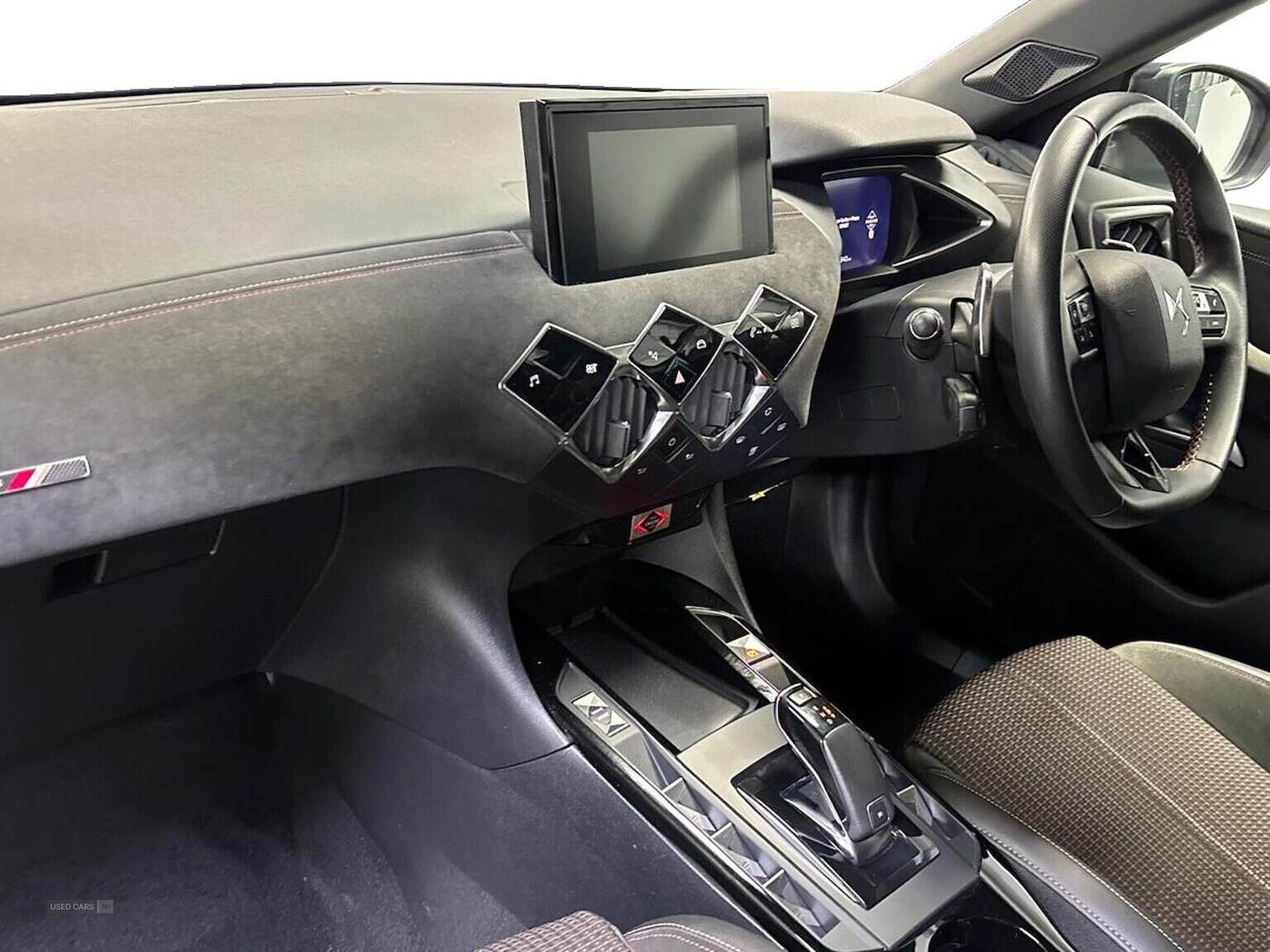 Oct 2020 DS DS3 CROSSBACK 1.2 Puretech 130 Performance Line 5Dr Eat8