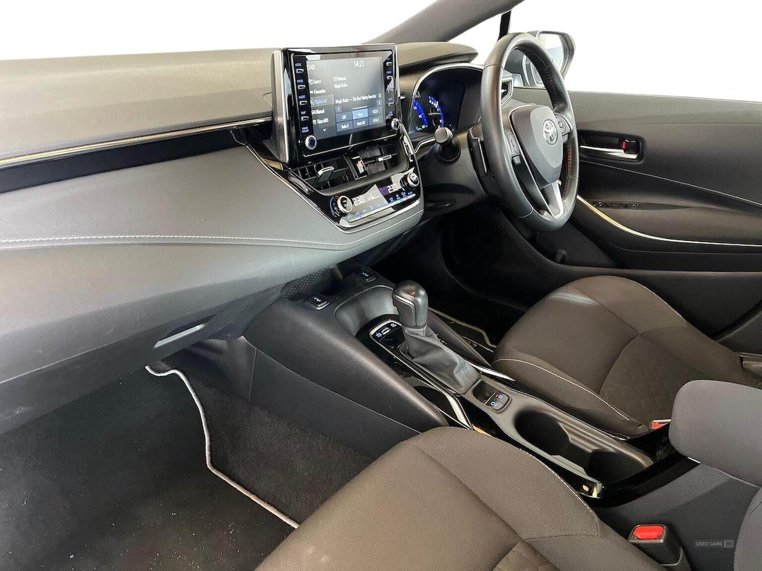 Nov 2021 Toyota Corolla 2.0 Vvt-I Hybrid Icon Tech 5Dr Cvt
