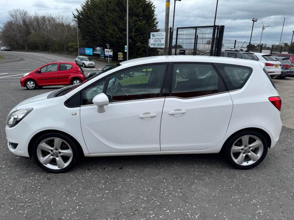 Sep 2014 Vauxhall Meriva 1.4i 16V Tech Line 5dr