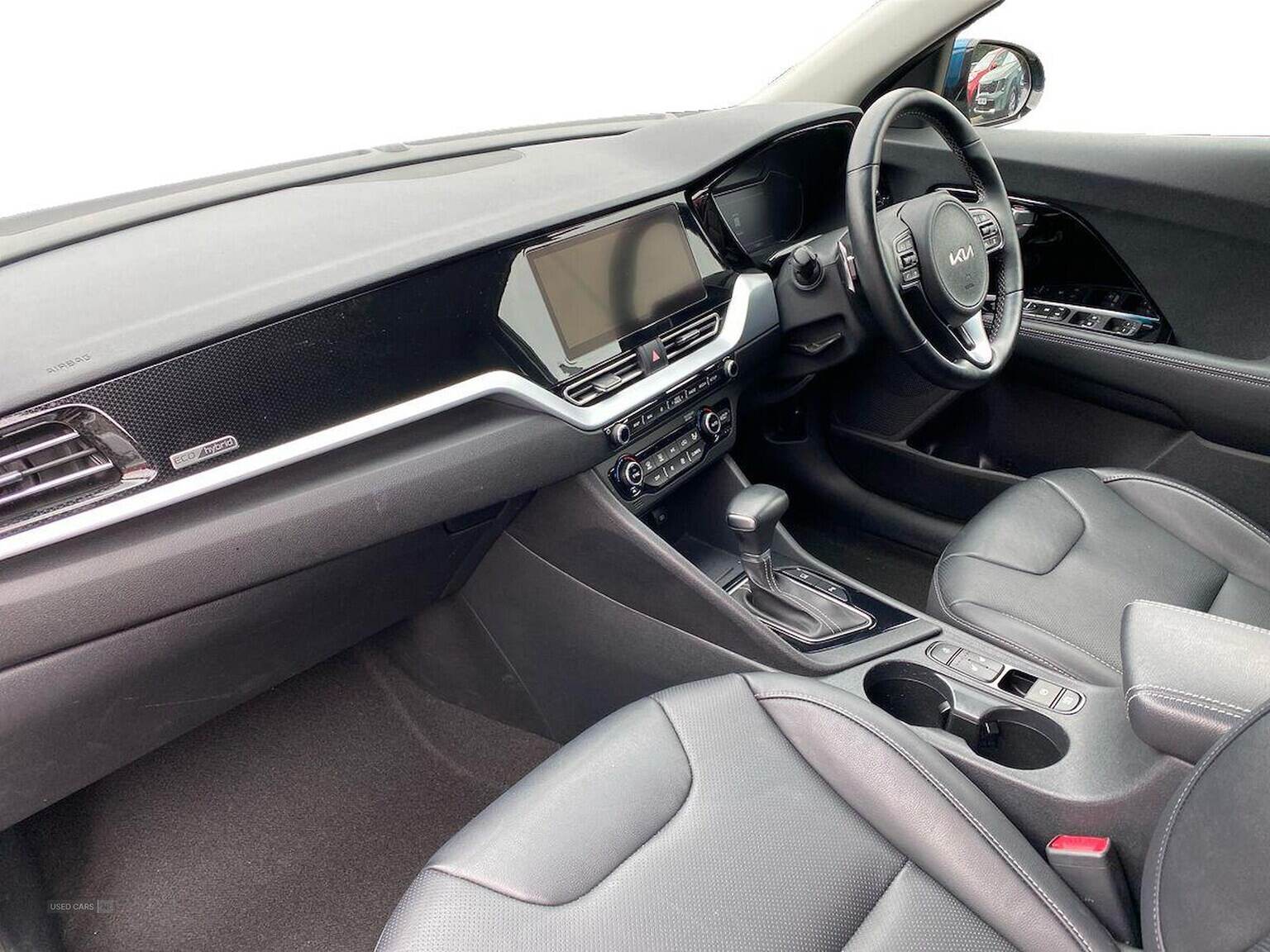 May 2022 Kia Niro 1.6 GDi Hybrid 3 5dr DCT