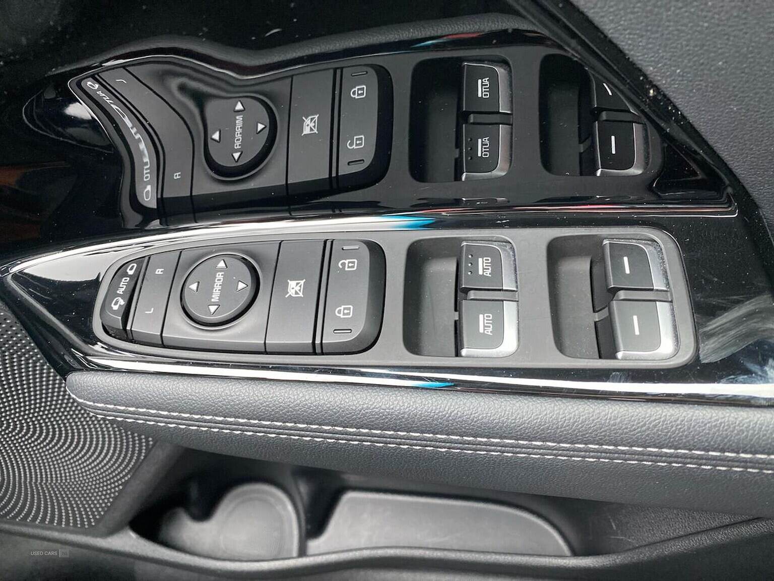 May 2022 Kia Niro 1.6 GDi Hybrid 3 5dr DCT