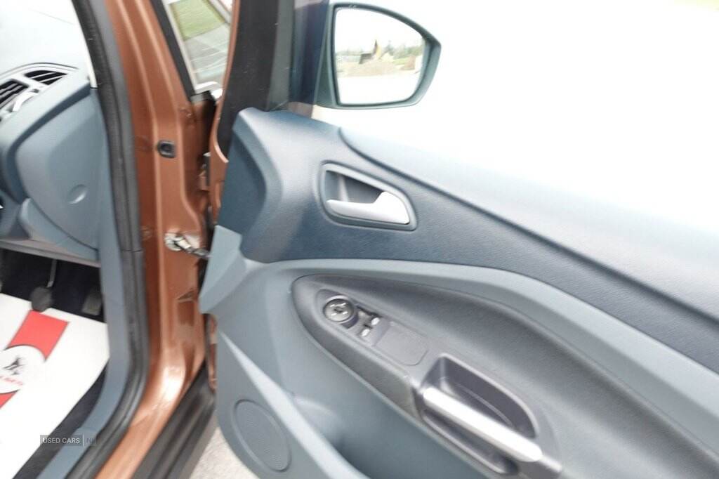 Jun 2014 Ford C-max 1.6 TDCi Zetec 5dr