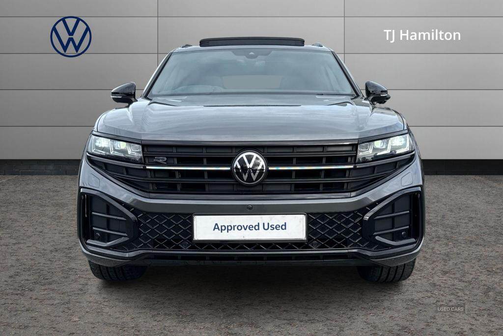 Sep 2024 Volkswagen Touareg 3.0 V6 TDI 4Motion 286 Black Edition 5dr Tip Auto