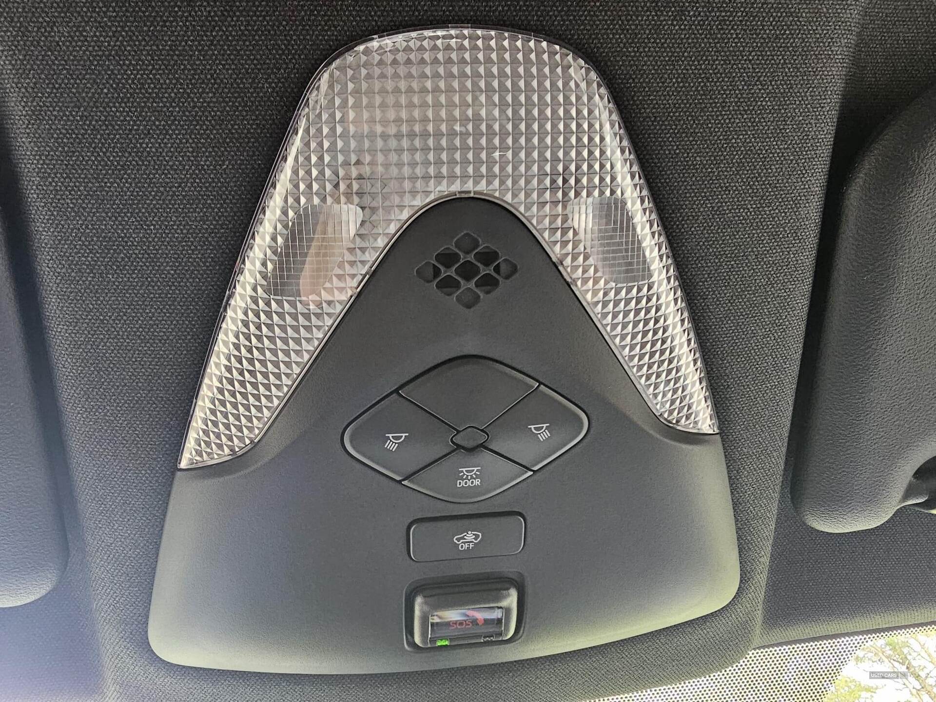 Mar 2022 Toyota C-HR 1.8 Hybrid Design 5dr CVT