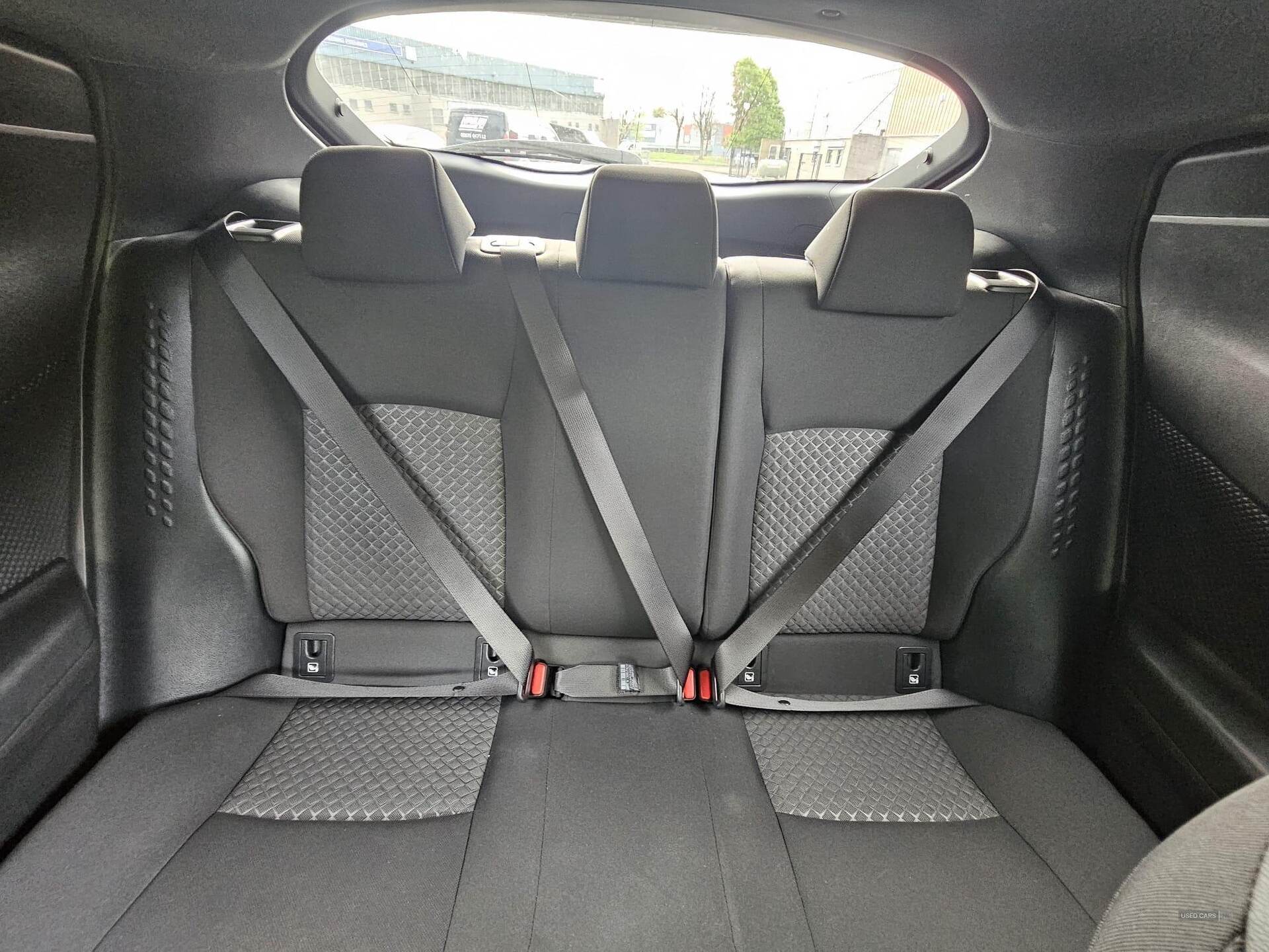 Mar 2022 Toyota C-HR 1.8 Hybrid Design 5dr CVT