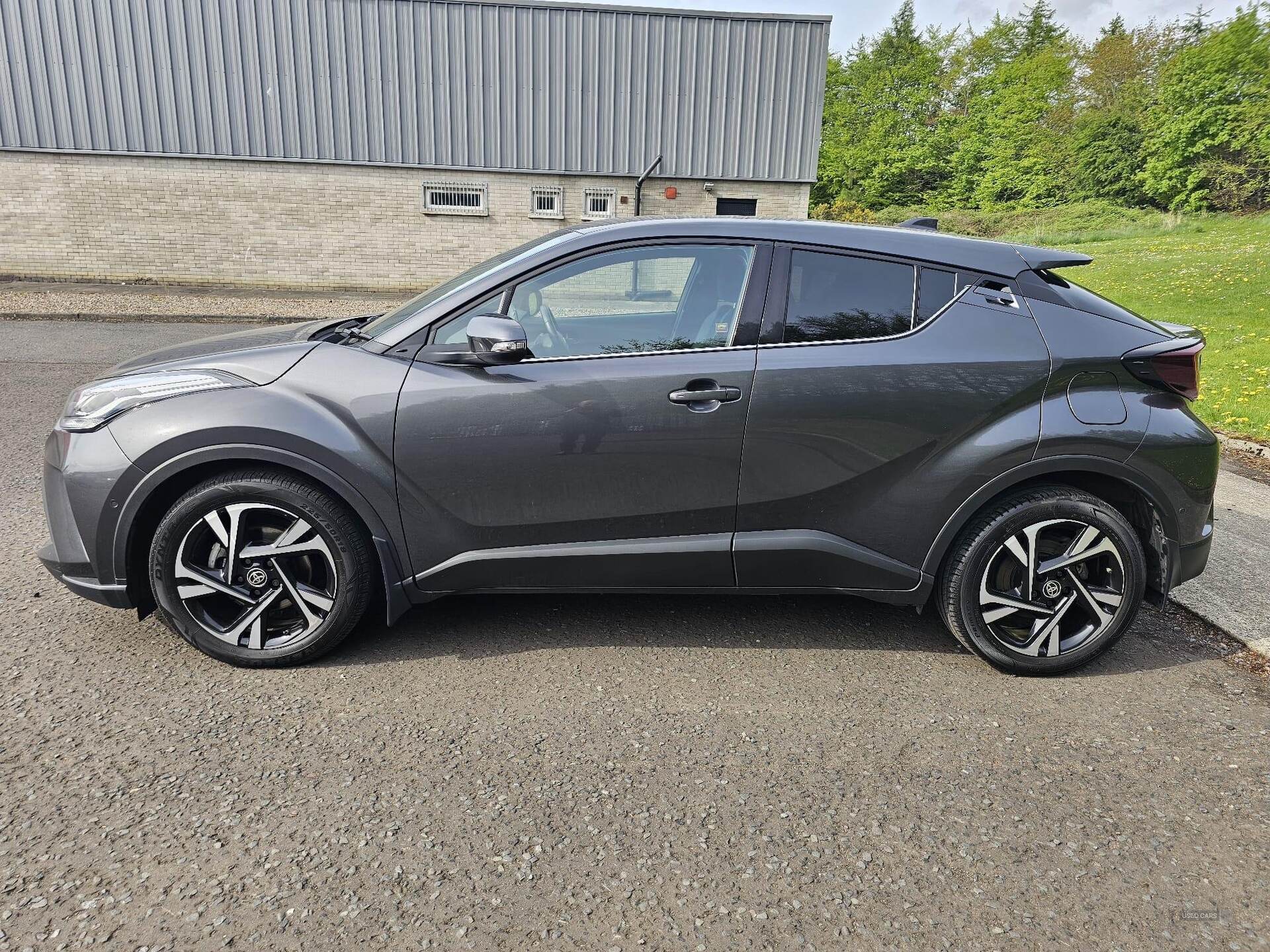 Mar 2022 Toyota C-HR 1.8 Hybrid Design 5dr CVT