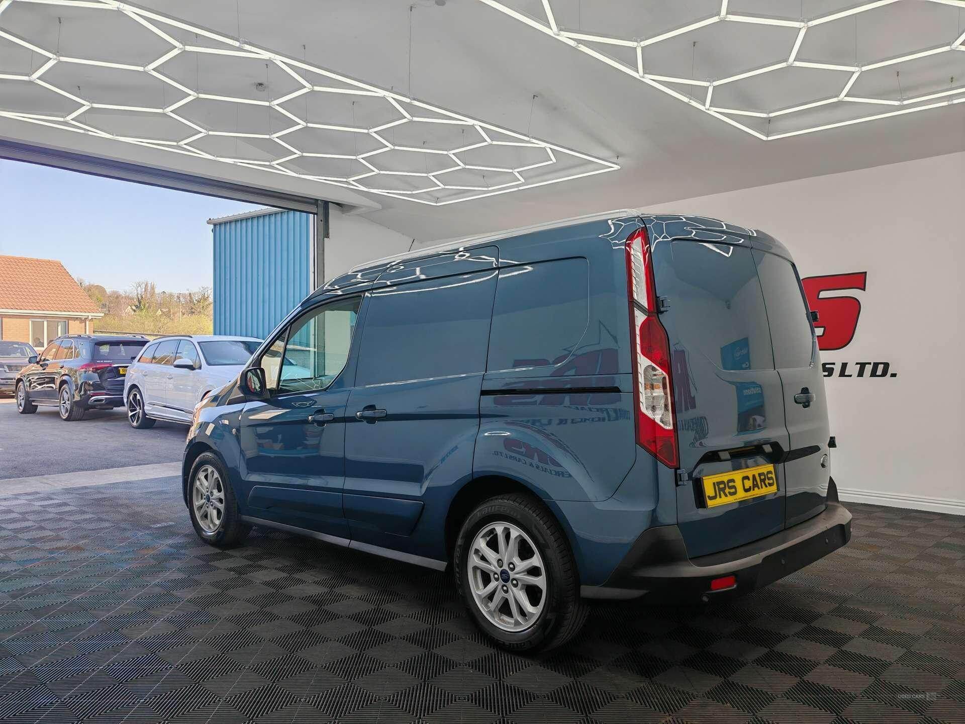 Oct 2019 Ford Transit Connect 1.5 EcoBlue 120ps Limited Van Powershift