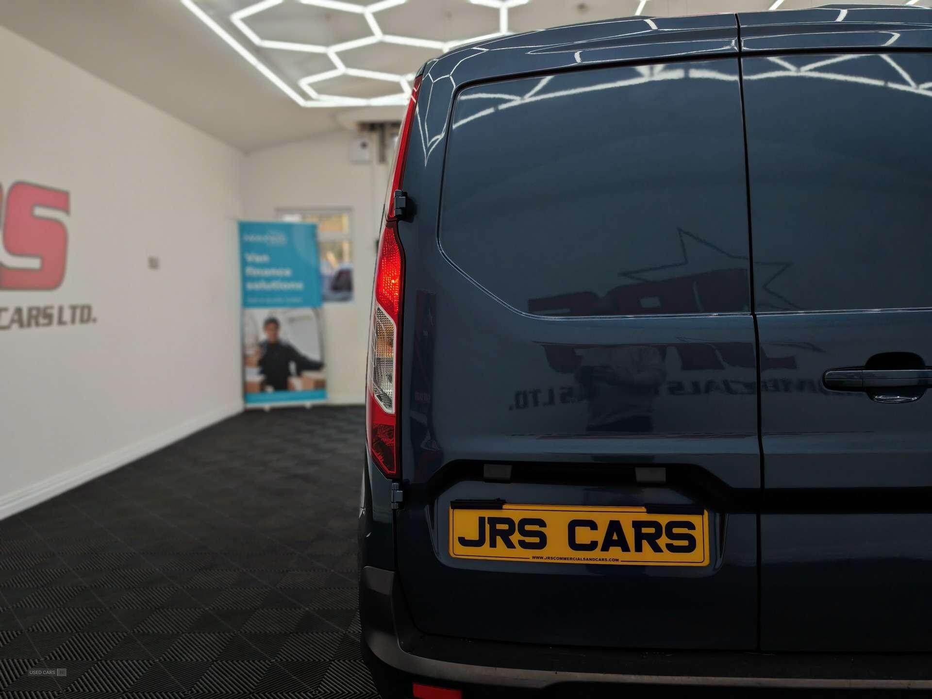 Oct 2019 Ford Transit Connect 1.5 EcoBlue 120ps Limited Van Powershift