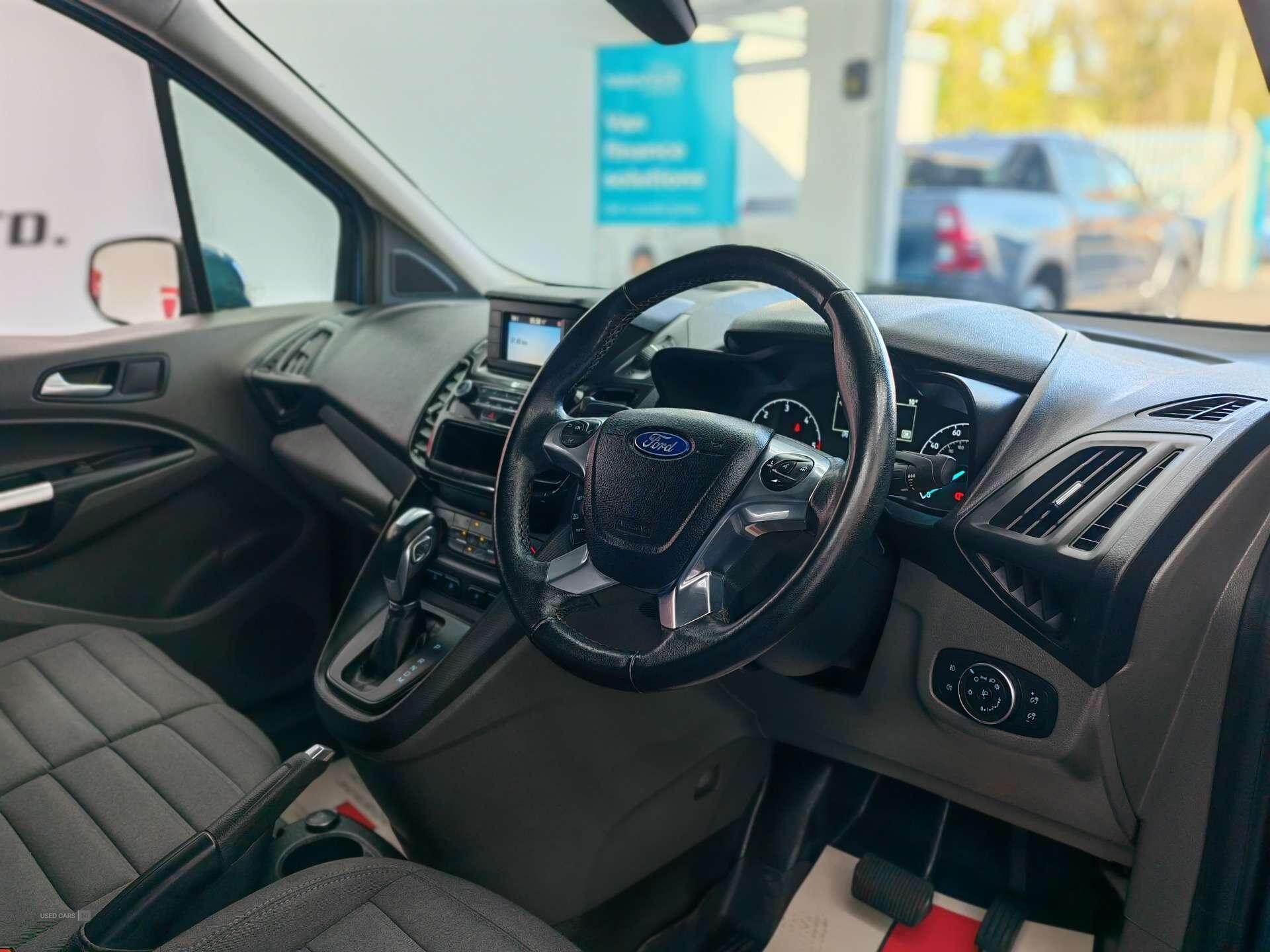 Oct 2019 Ford Transit Connect 1.5 EcoBlue 120ps Limited Van Powershift