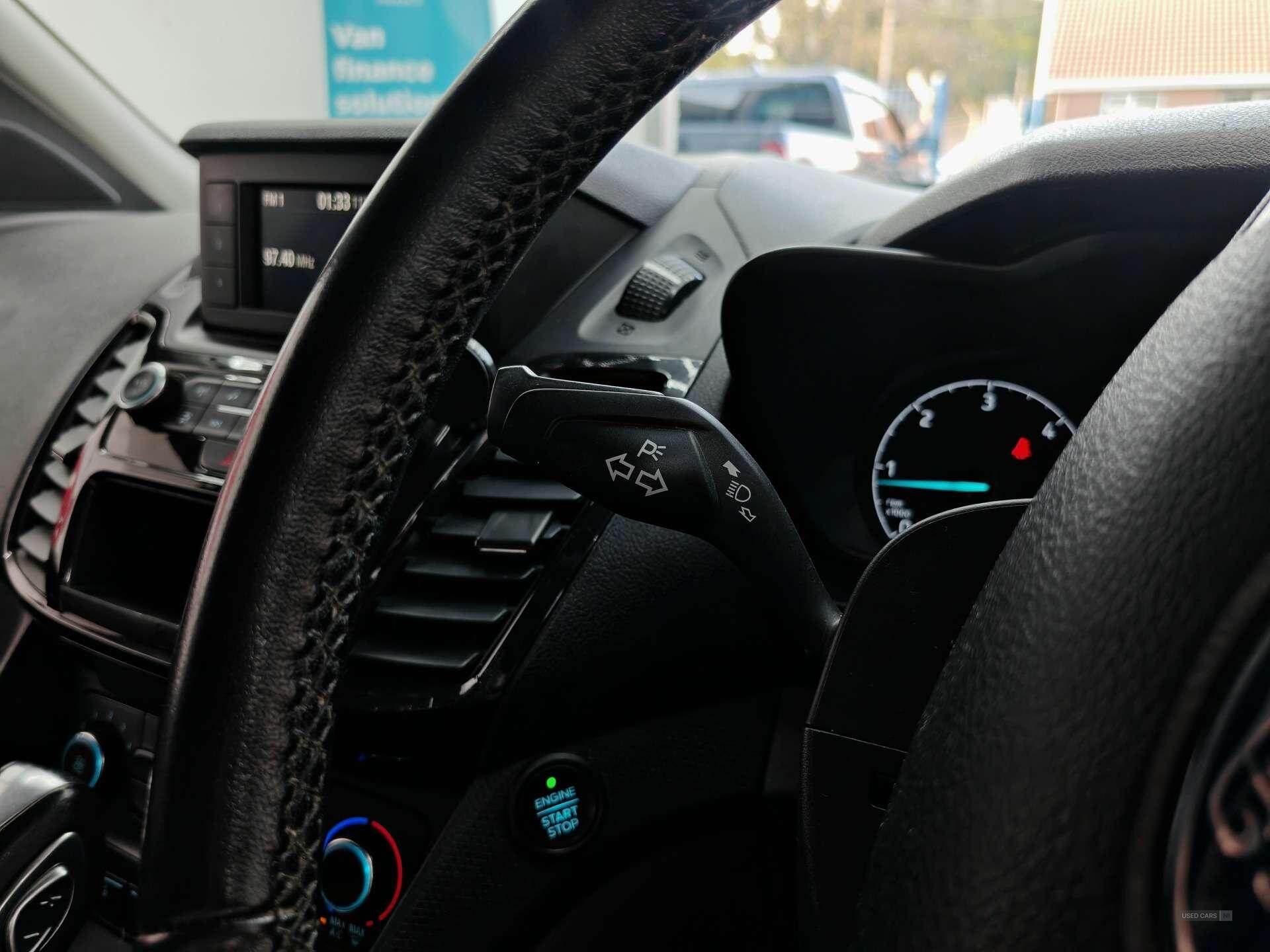 Oct 2019 Ford Transit Connect 1.5 EcoBlue 120ps Limited Van Powershift