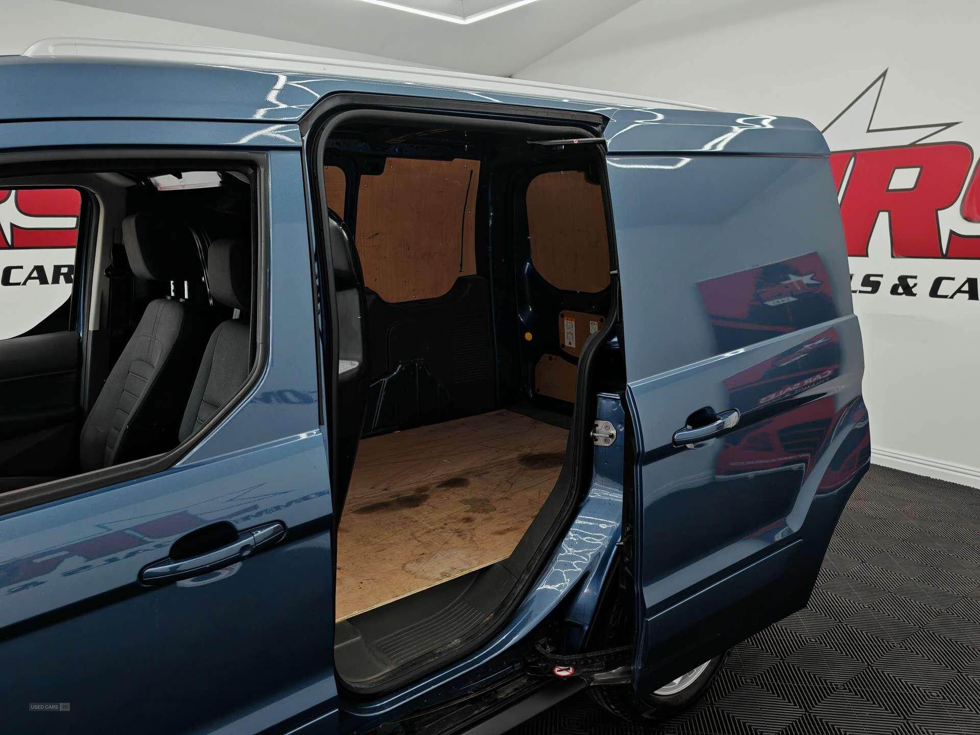 Oct 2019 Ford Transit Connect 1.5 EcoBlue 120ps Limited Van Powershift