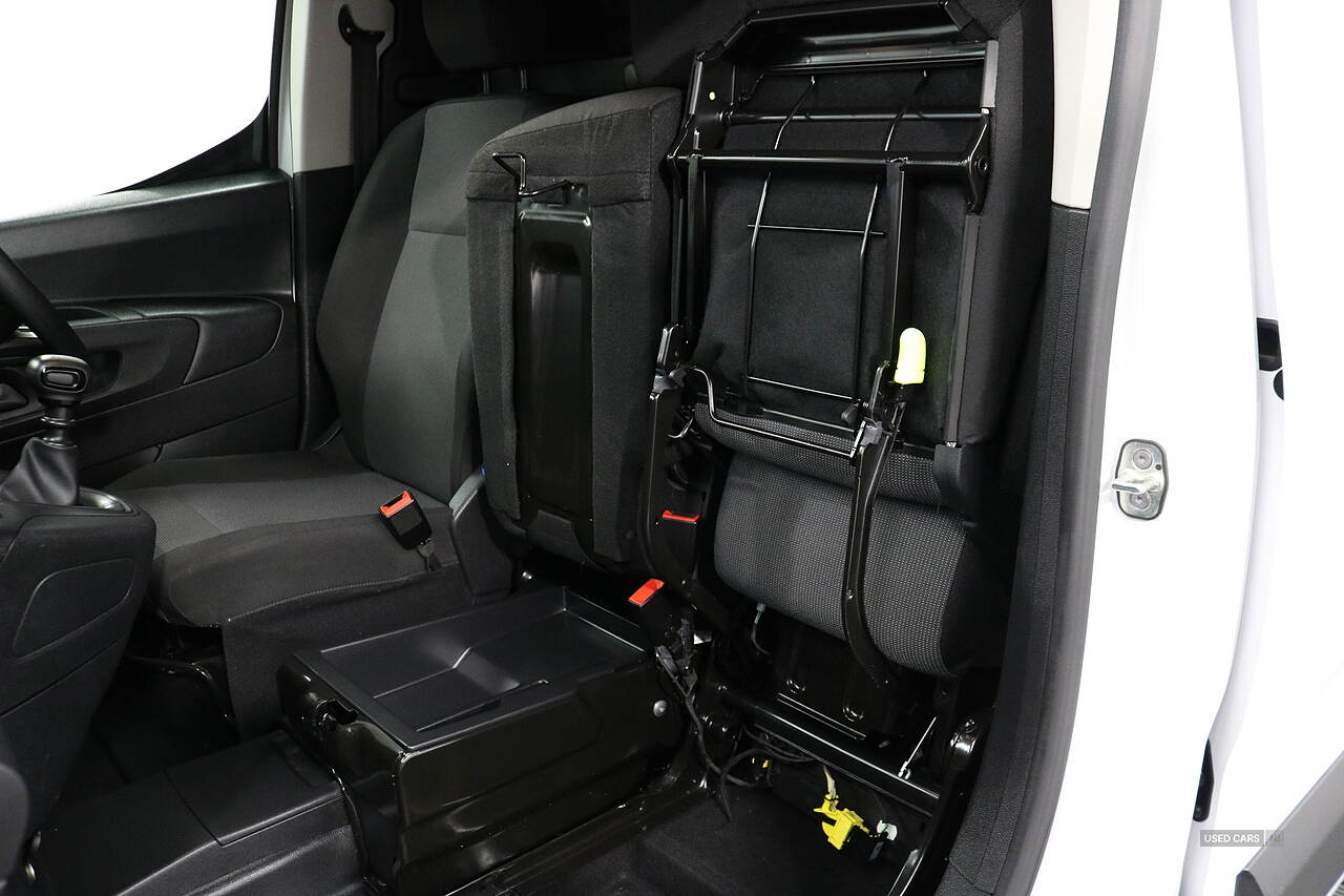 Jul 2023 Citroen Berlingo 1.5 BlueHDi 1000Kg Enterprise Ed 100ps 6 Speed S/S