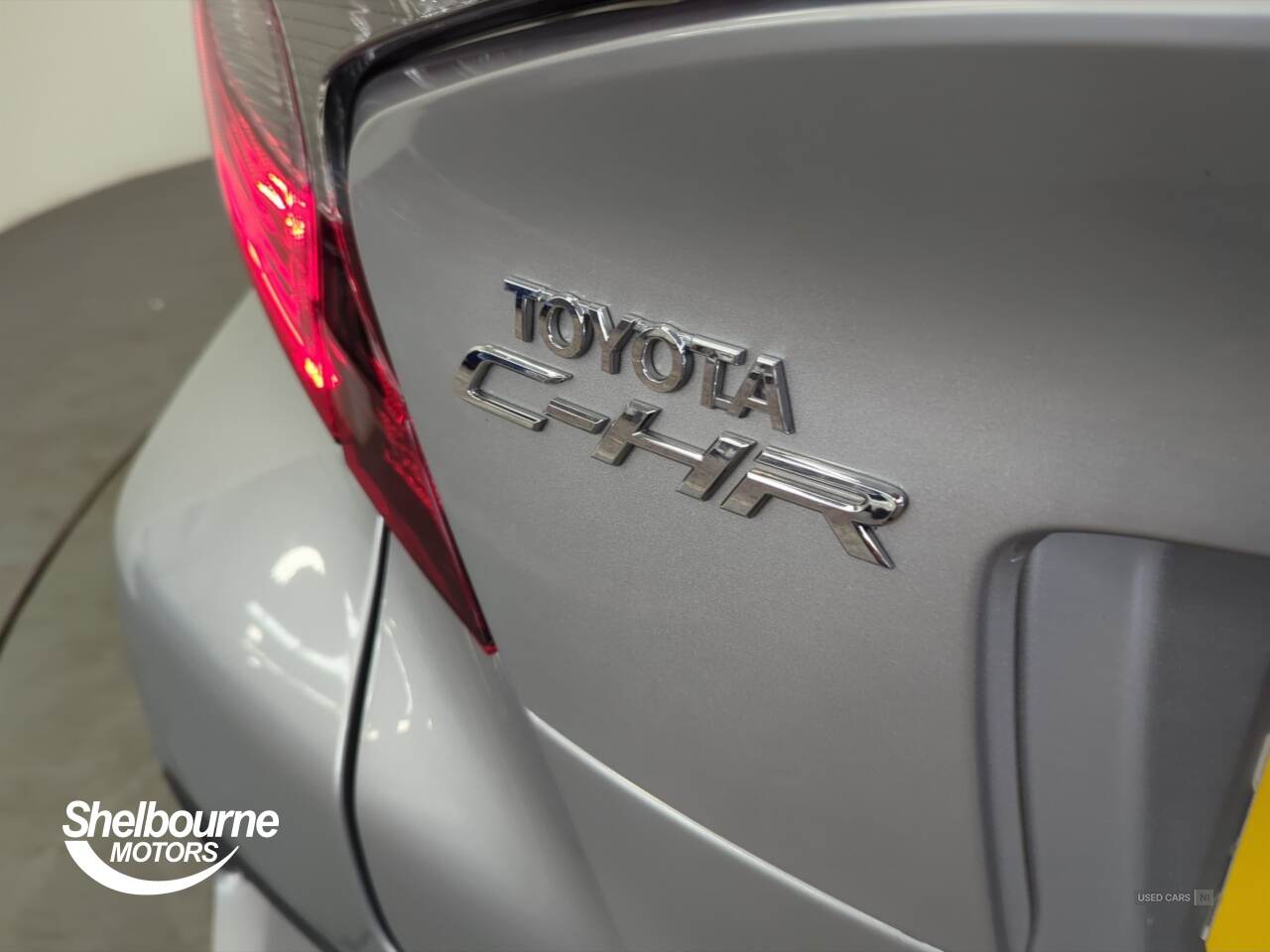 Sep 2022 Toyota C-HR 1.8 Hybrid Icon 5dr CVT