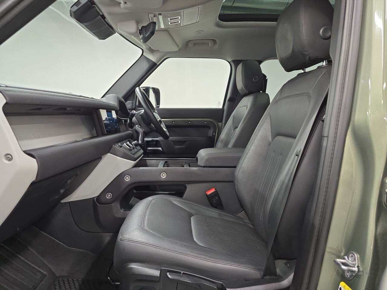 Mar 2022 Land Rover Defender 3.0 D250 S 110 5dr Auto