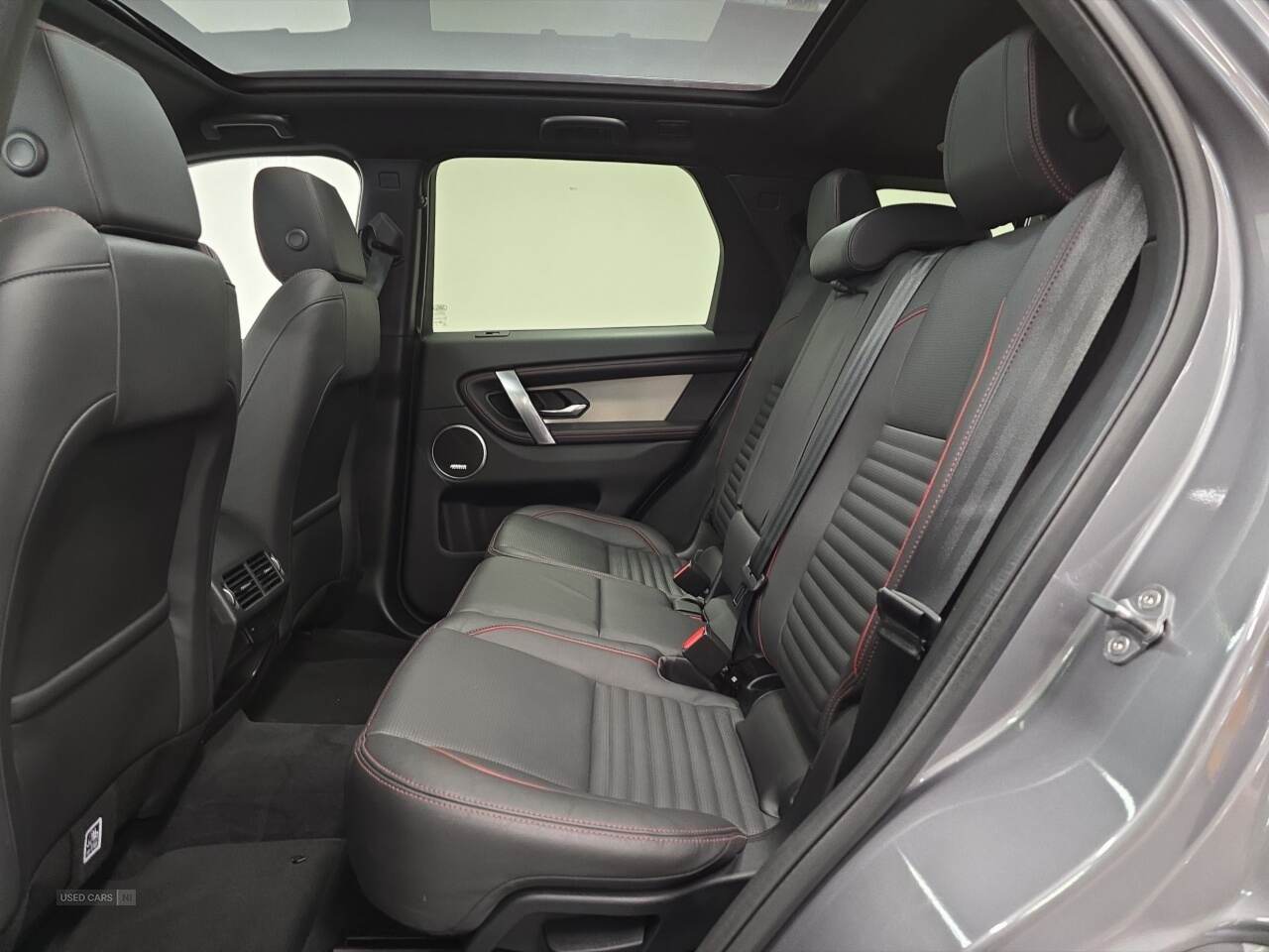 May 2023 Land Rover Discovery Sport 2.0 D200 R-Dynamic HSE 5dr Auto