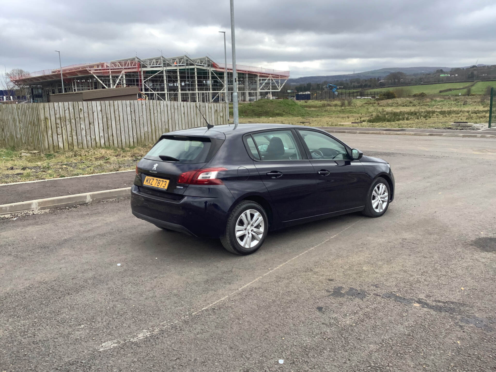 Oct 2015 Peugeot 308 1.6 BlueHDi 120 Active 5dr