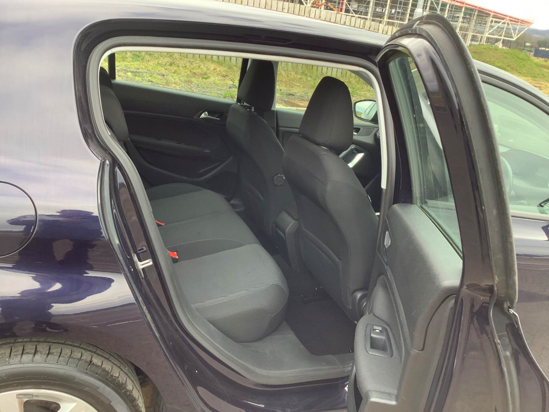 Oct 2015 Peugeot 308 1.6 BlueHDi 120 Active 5dr