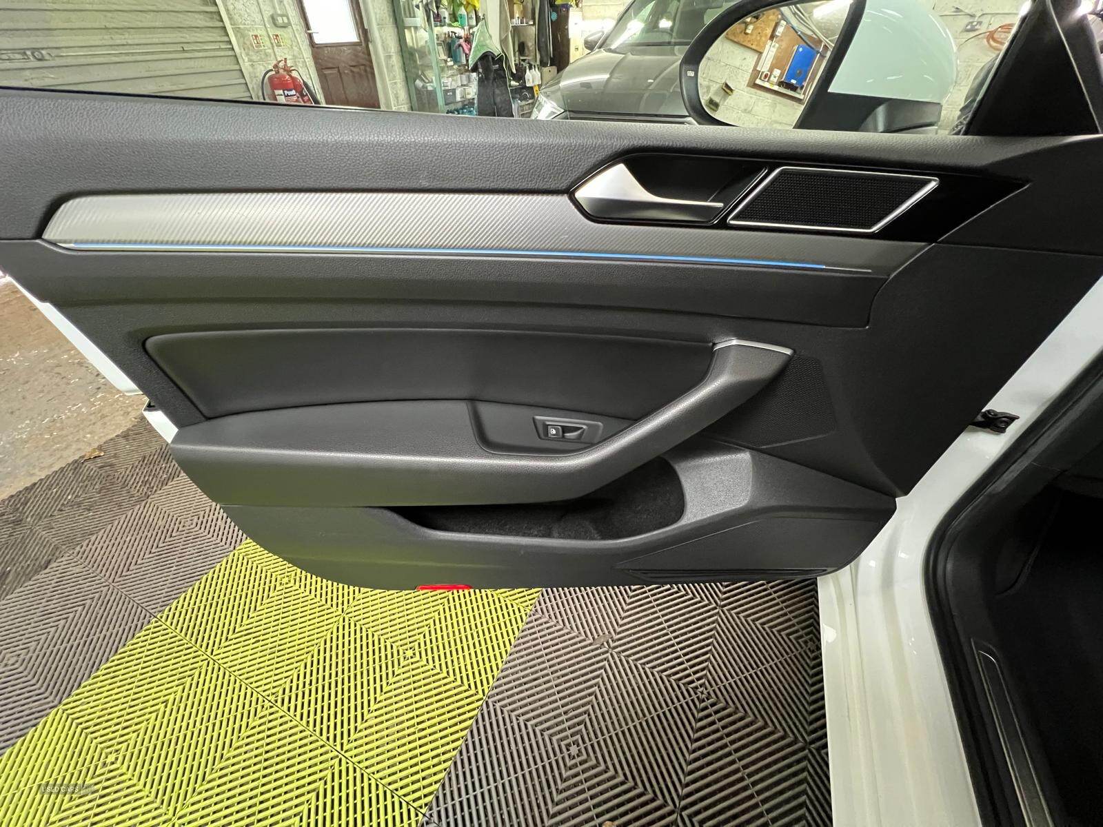 Mar 2018 Volkswagen Arteon 2.0 TDI R-Line 5dr DSG