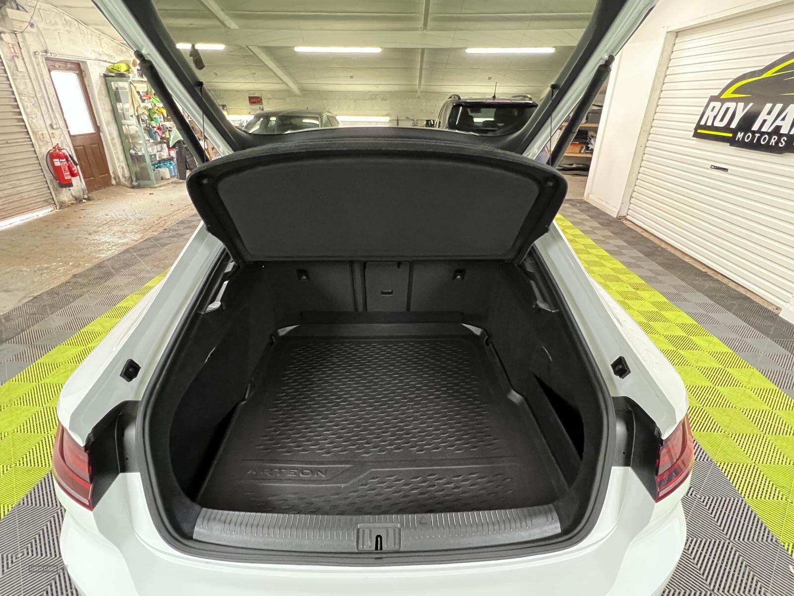 Mar 2018 Volkswagen Arteon 2.0 TDI R-Line 5dr DSG