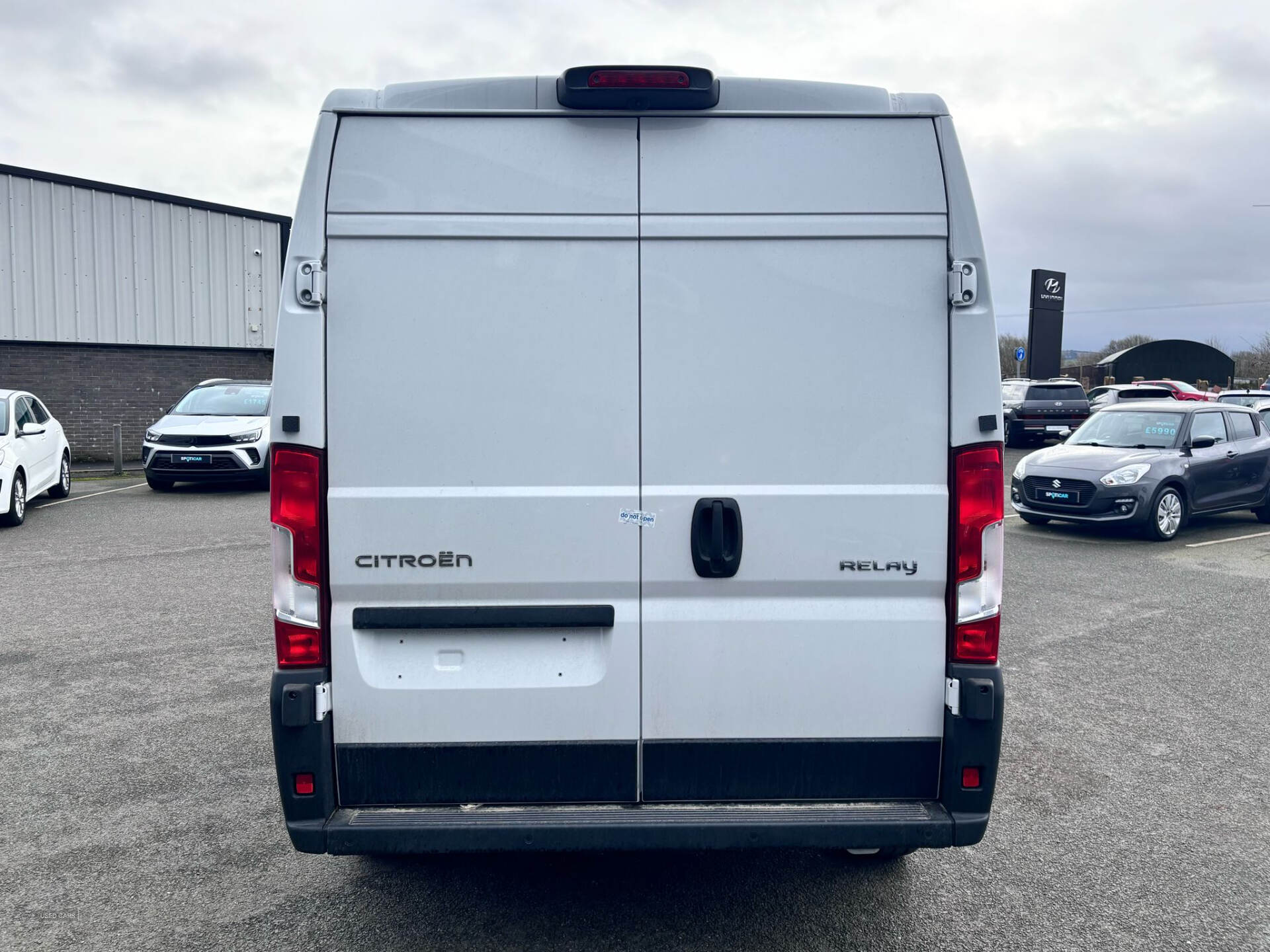 Mar 2025 Citroen Relay 2.2bhdi 140bhp Enterprise 1500KG L2H2