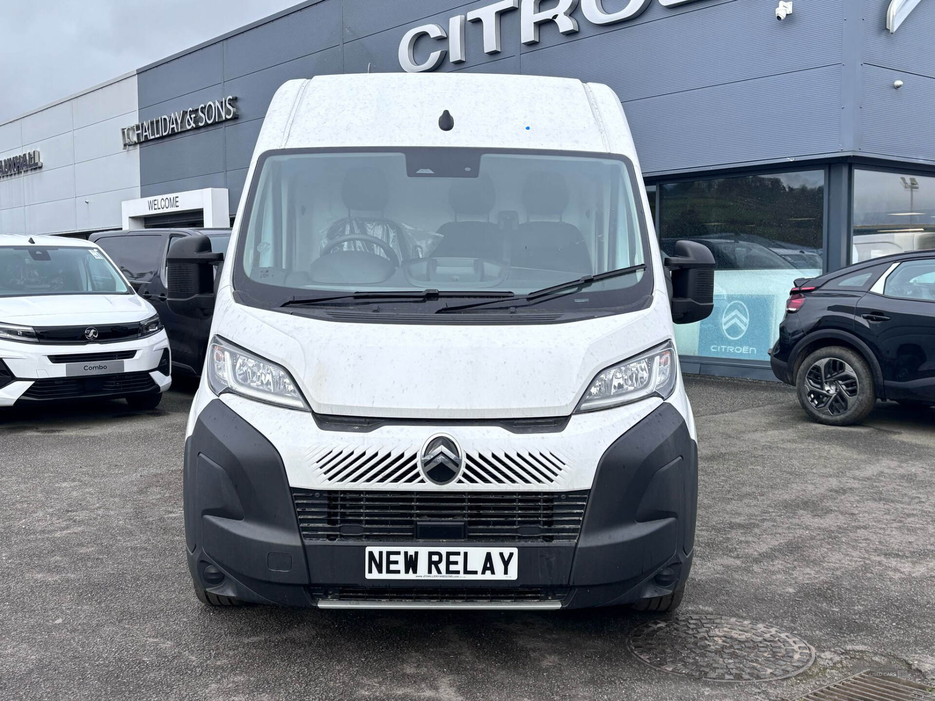 Mar 2025 Citroen Relay 2.2bhdi 140bhp Enterprise 1500KG L2H2