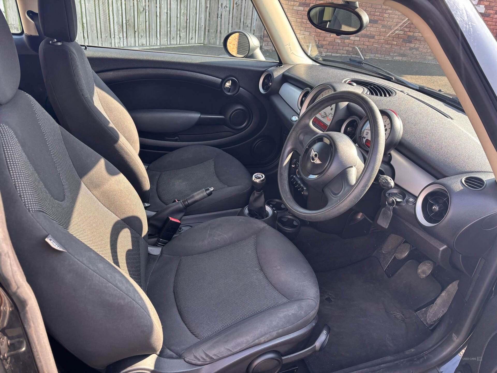 Dec 2012 MINI Hatch 1.6 One 3dr