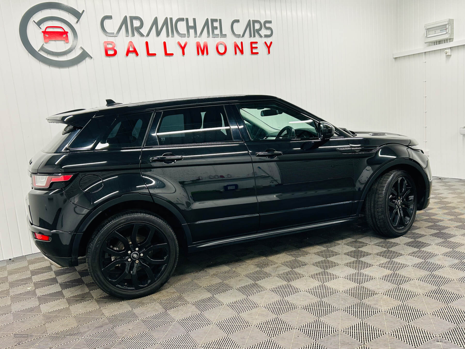 Jun 2016 Land Rover Range Rover Evoque 2.0 TD4 HSE Dynamic 5dr Auto