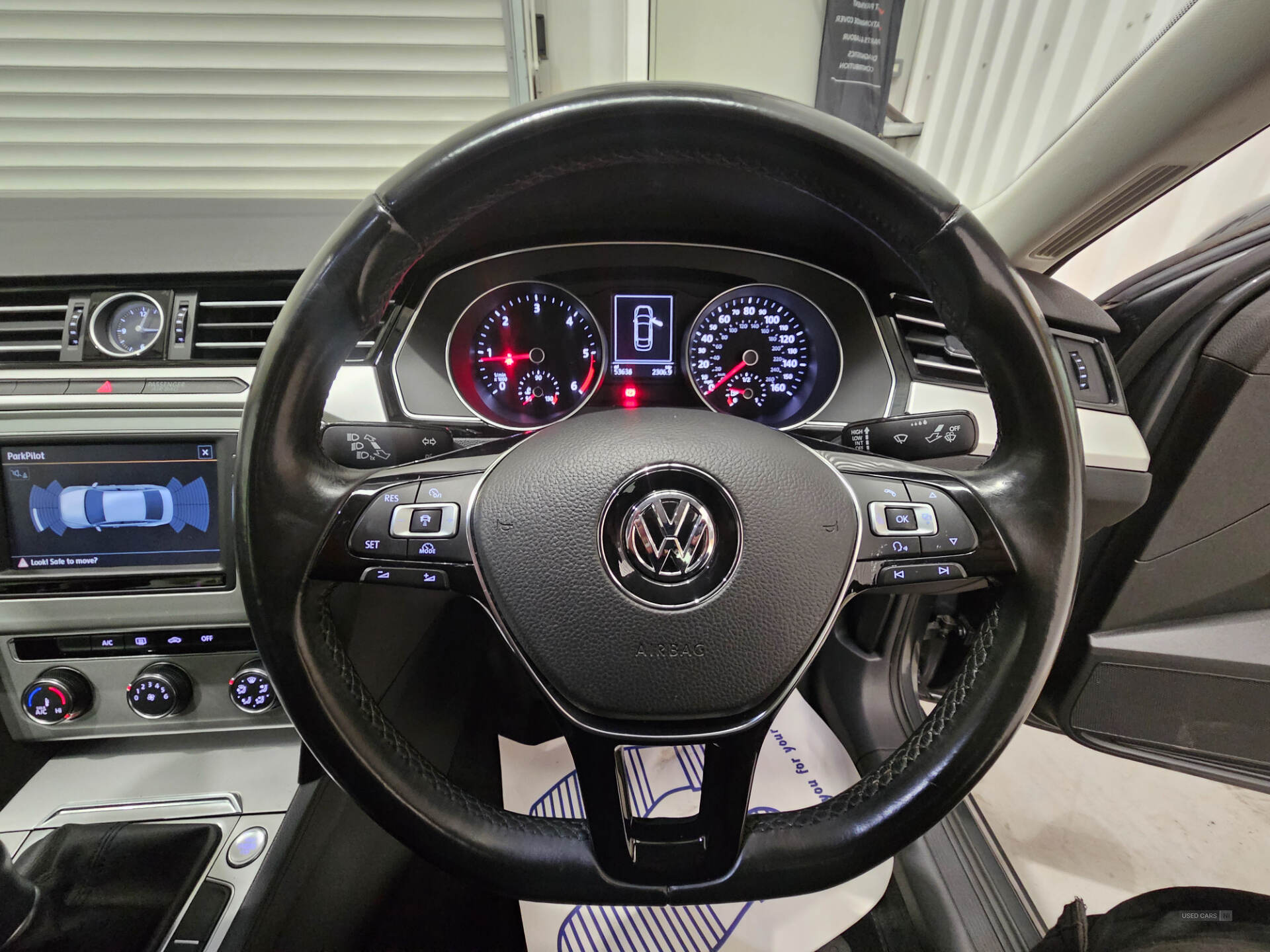 Mar 2015 Volkswagen Passat 2.0 TDI SE 4dr