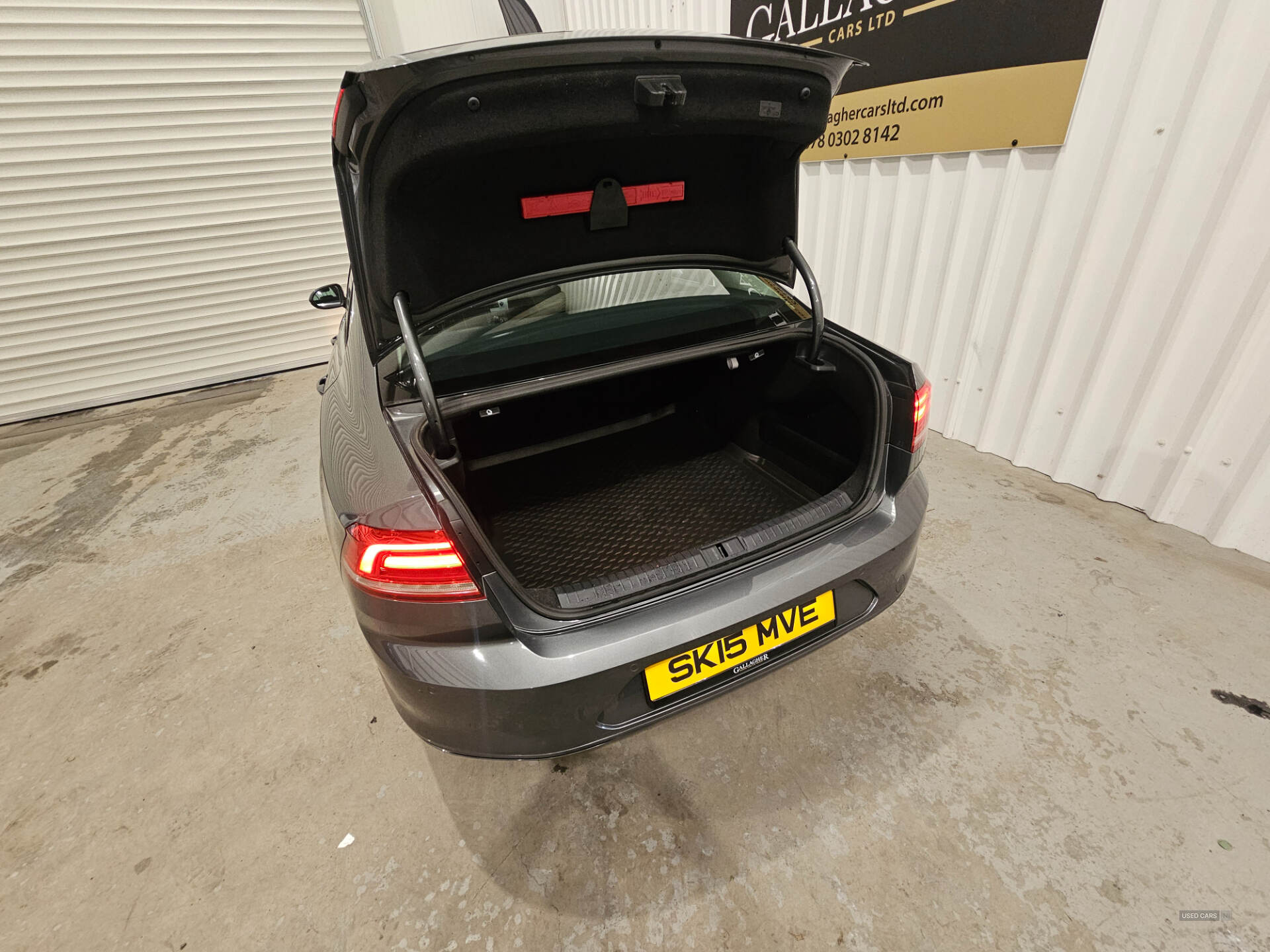 Mar 2015 Volkswagen Passat 2.0 TDI SE 4dr